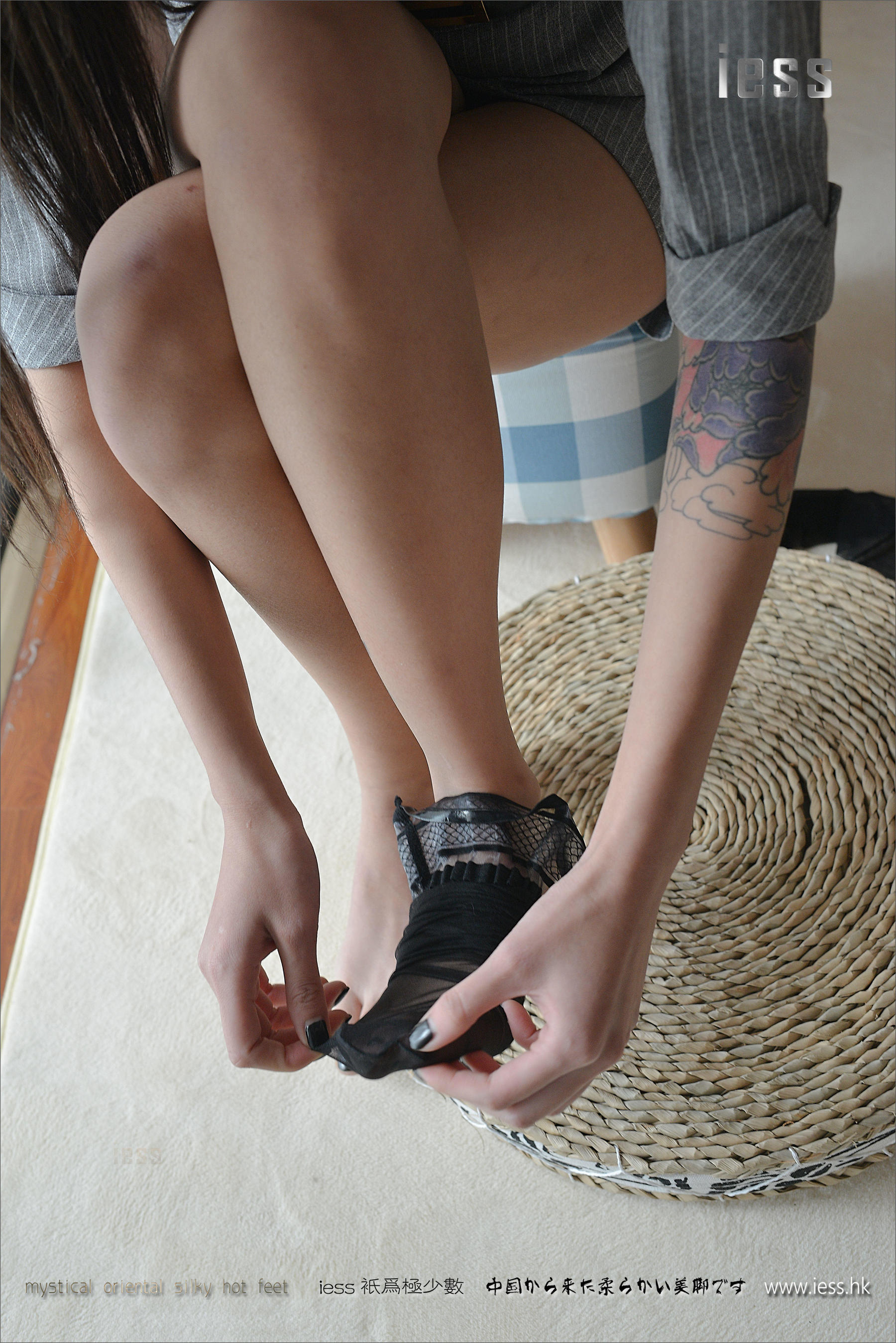 丝足便当095 潇潇 《黑丝王者》[IESS异思趣向]（94P）