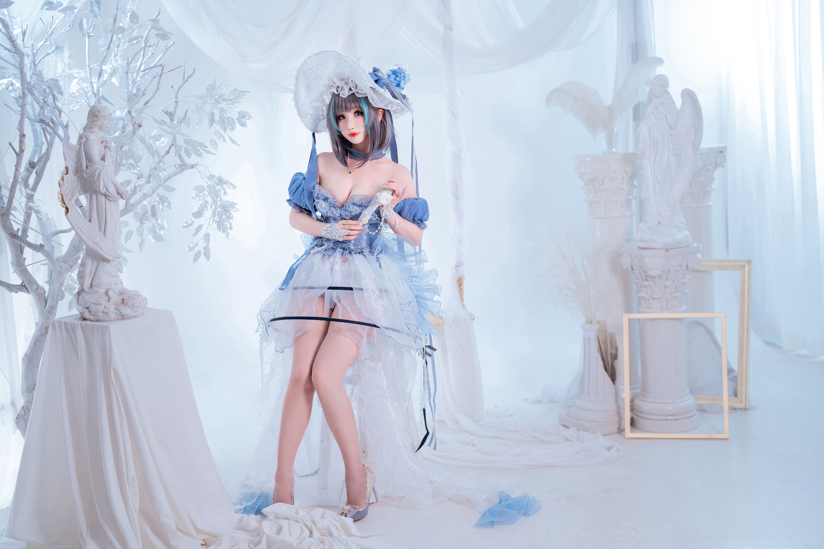 [福利COS] COS福利rioko凉凉子(肉扣热热子) - 柴郡冰雪公主（40P）