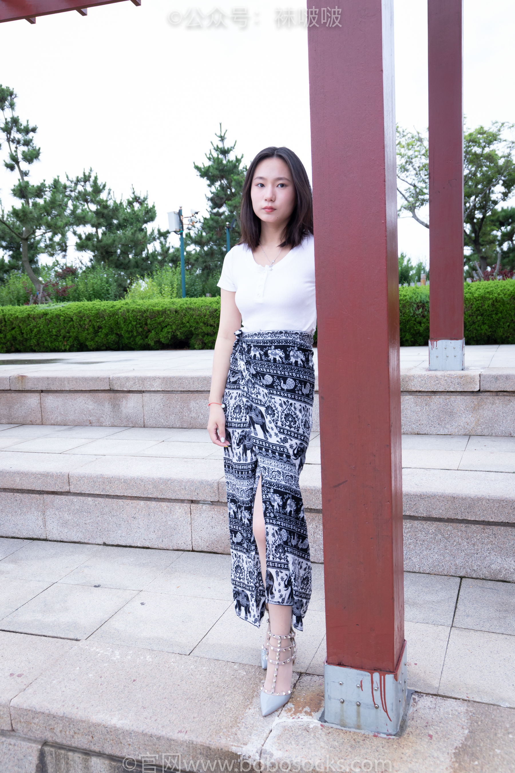 BoBoSocks袜啵啵 No.014 思思-华伦天奴高跟鞋、肉丝（139P）