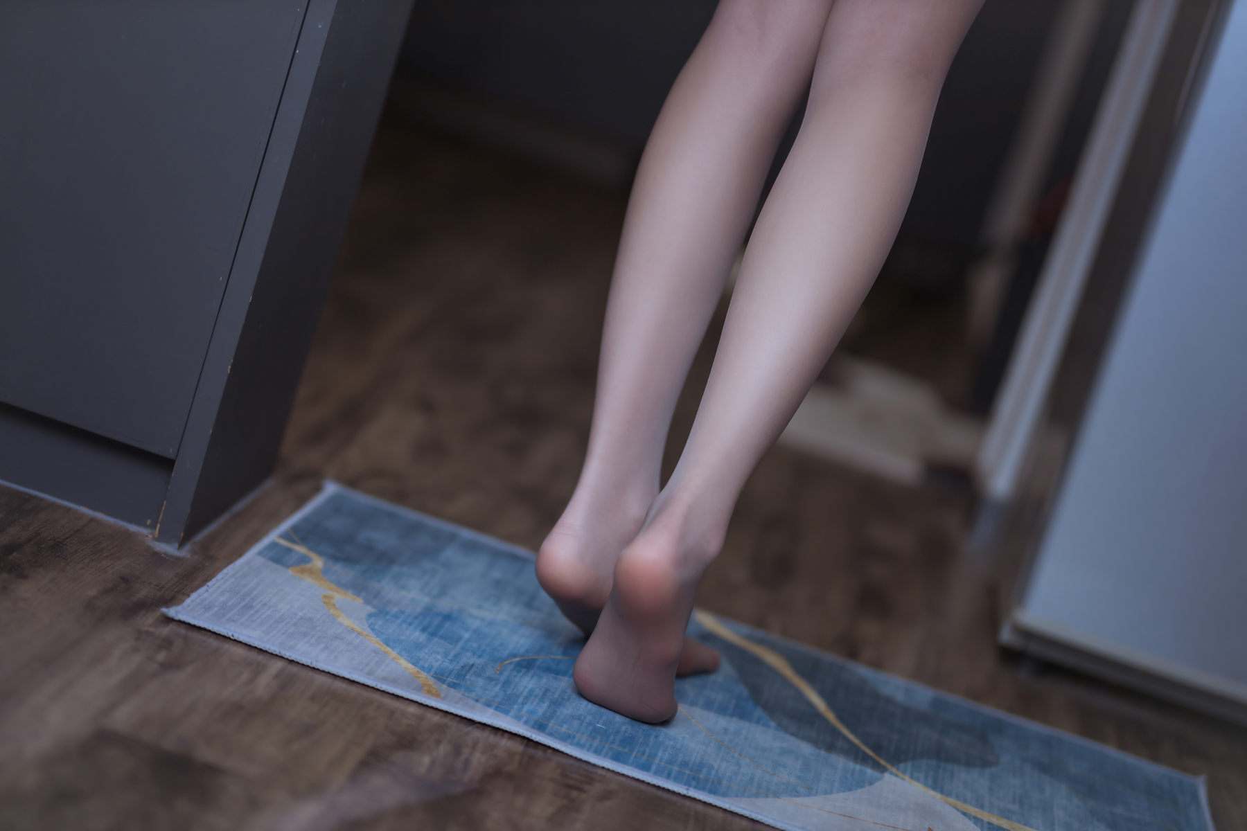 许岚 - 灰裙姐姐（40P）