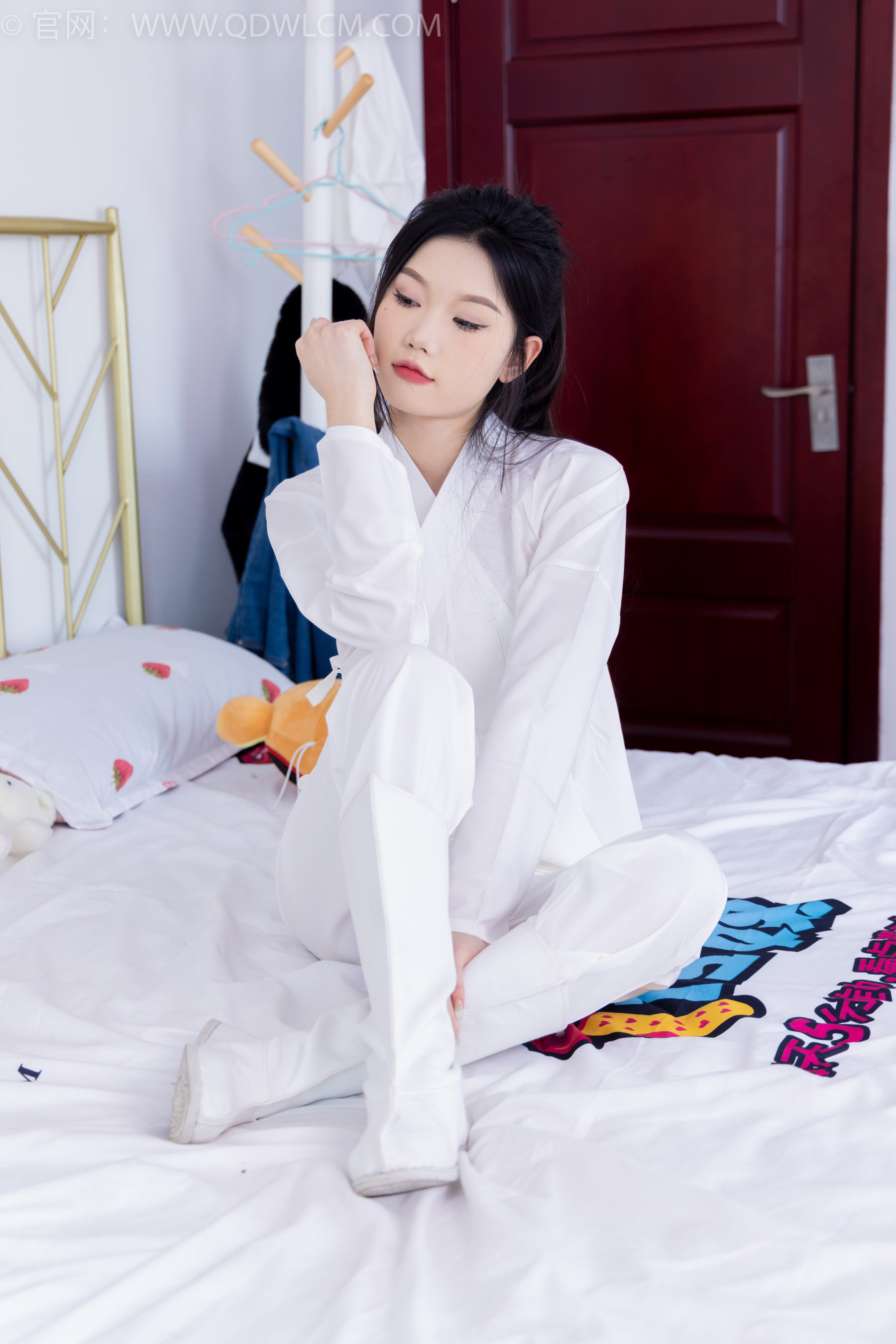 物恋传媒 No.1586 小竹-纯白小仙女（183P）