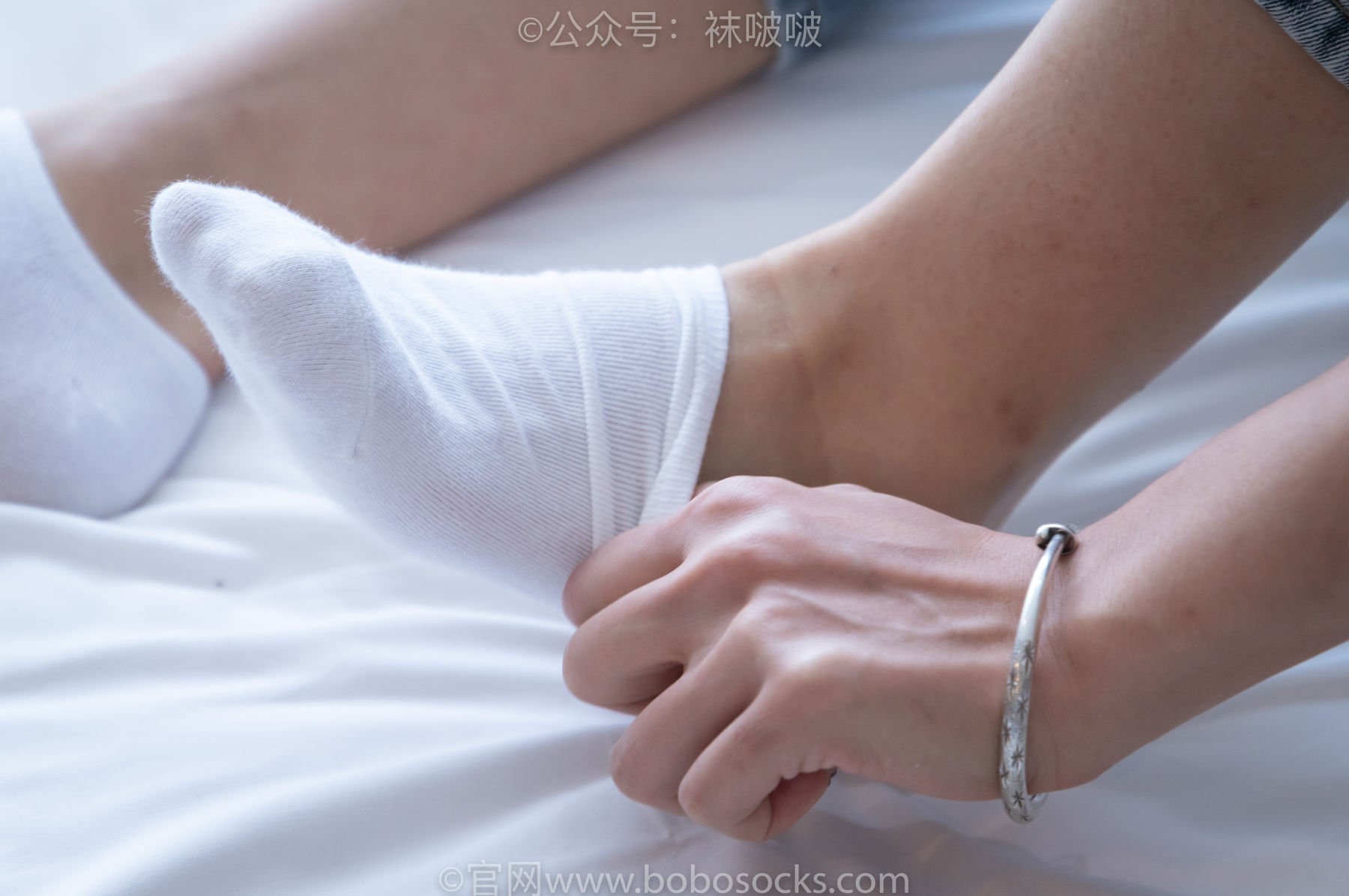 BoBoSocks袜啵啵 No.024 涵涵-板鞋、白棉袜、裸足（133P）