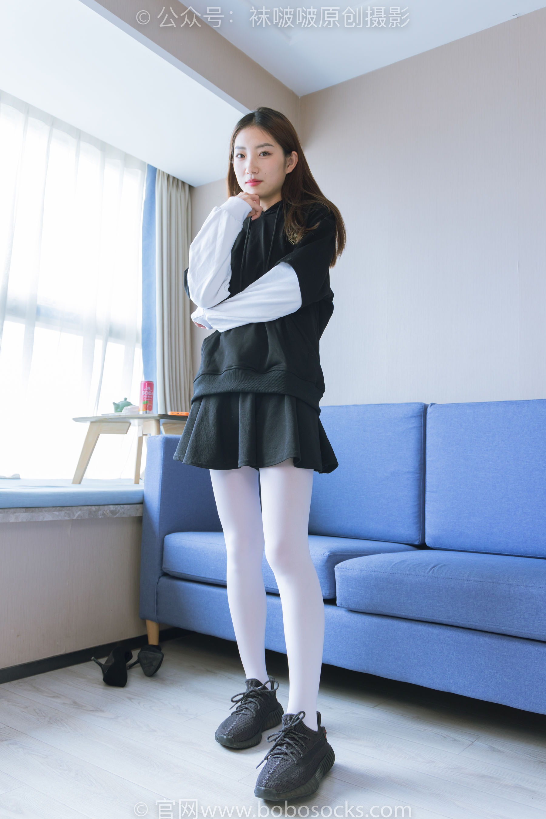 BoBoSocks袜啵啵 No.214 小沫 -黑色运动鞋、厚白丝（141P）