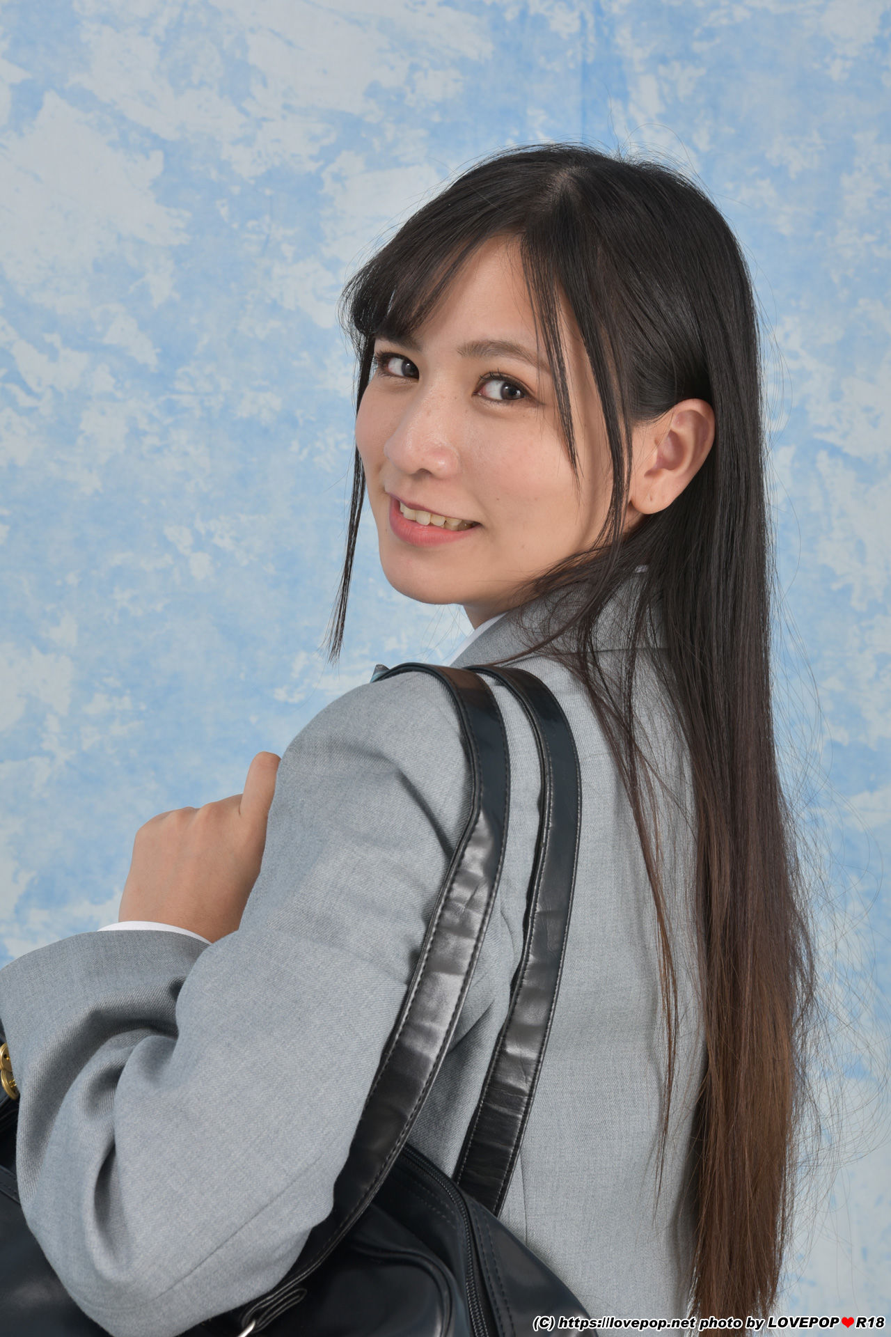 [LOVEPOP] Rin Miyazaki 宮崎リン Photoset 04（76P）