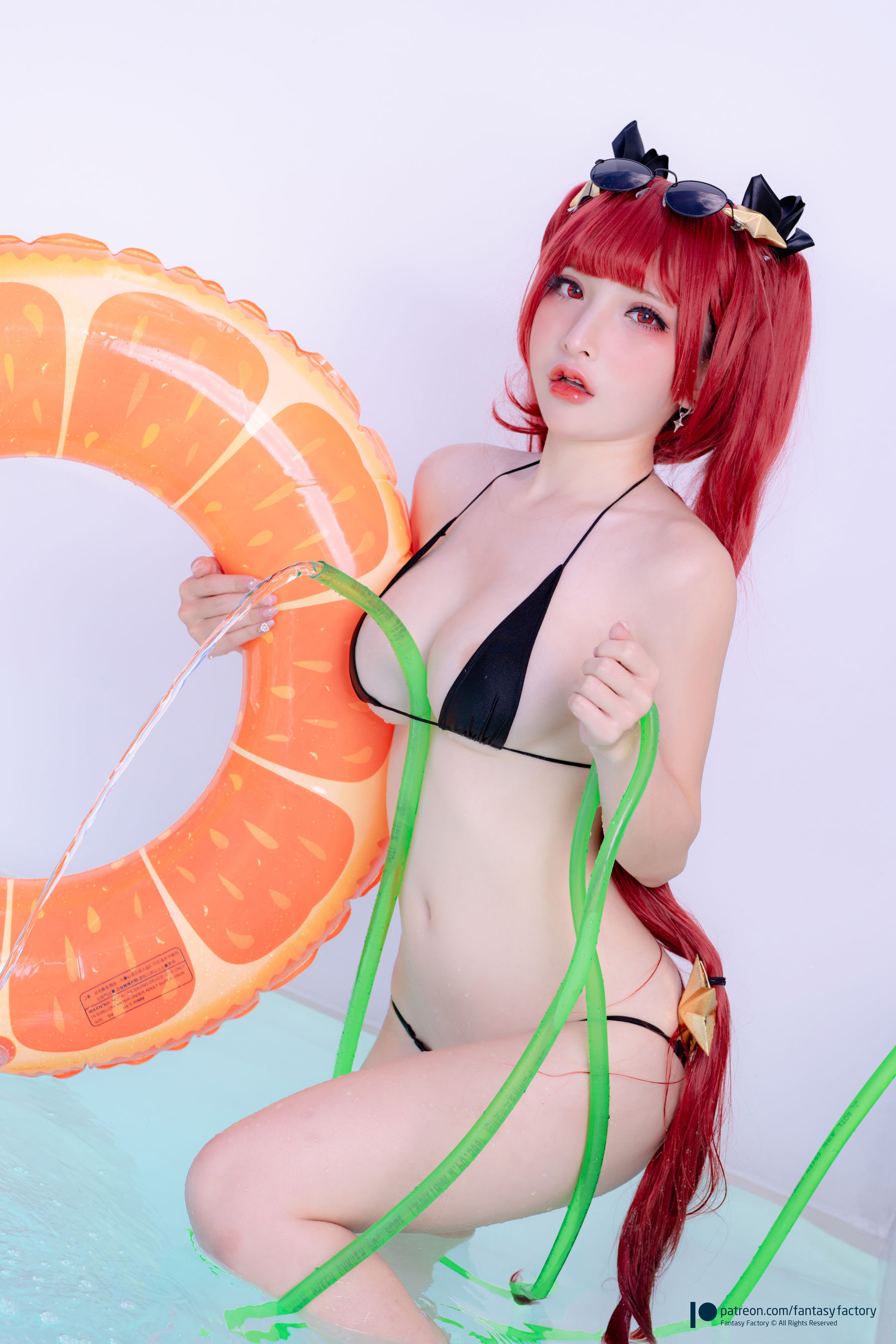 [Fantasy Factory] 小丁Cosplay写真 - 檀香山泳衣（28P）