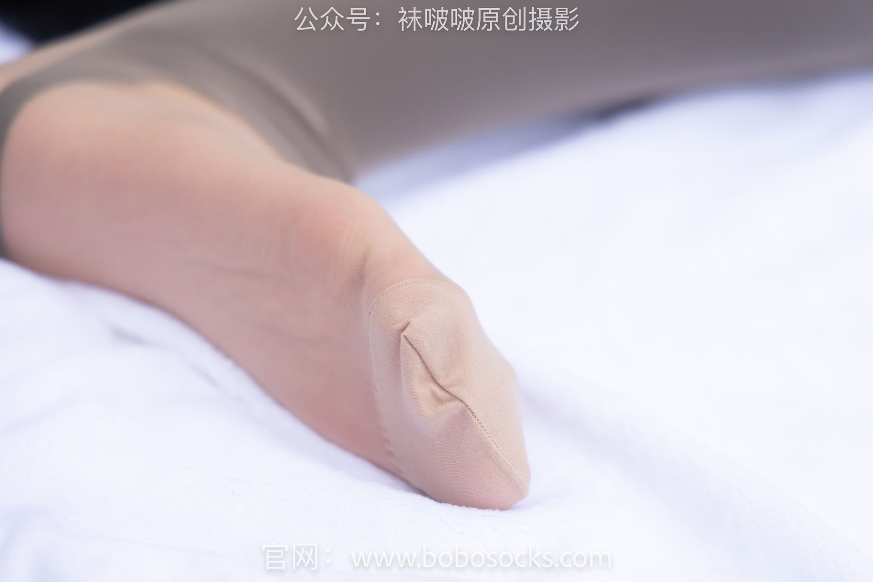 BoBoSocks袜啵啵 No.146 小甜豆-高跟长靴、黑色踩脚裤、肉丝（154P）-爱变色