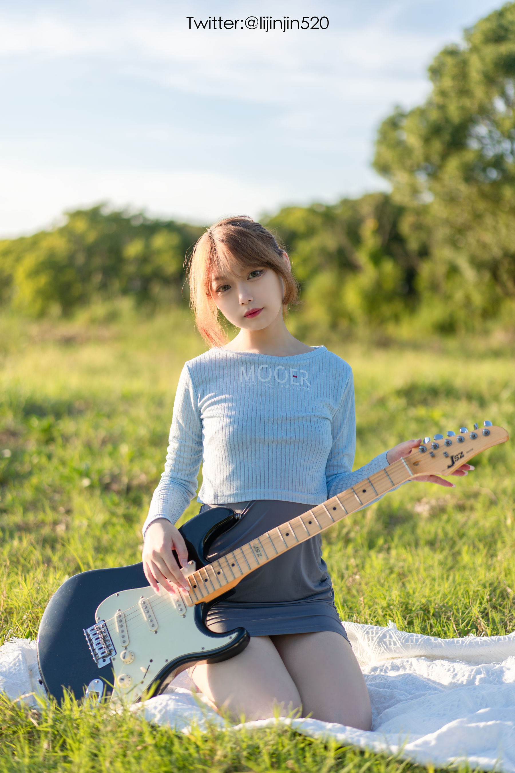 梨瑾瑾 - 吉他妹妹（14P）