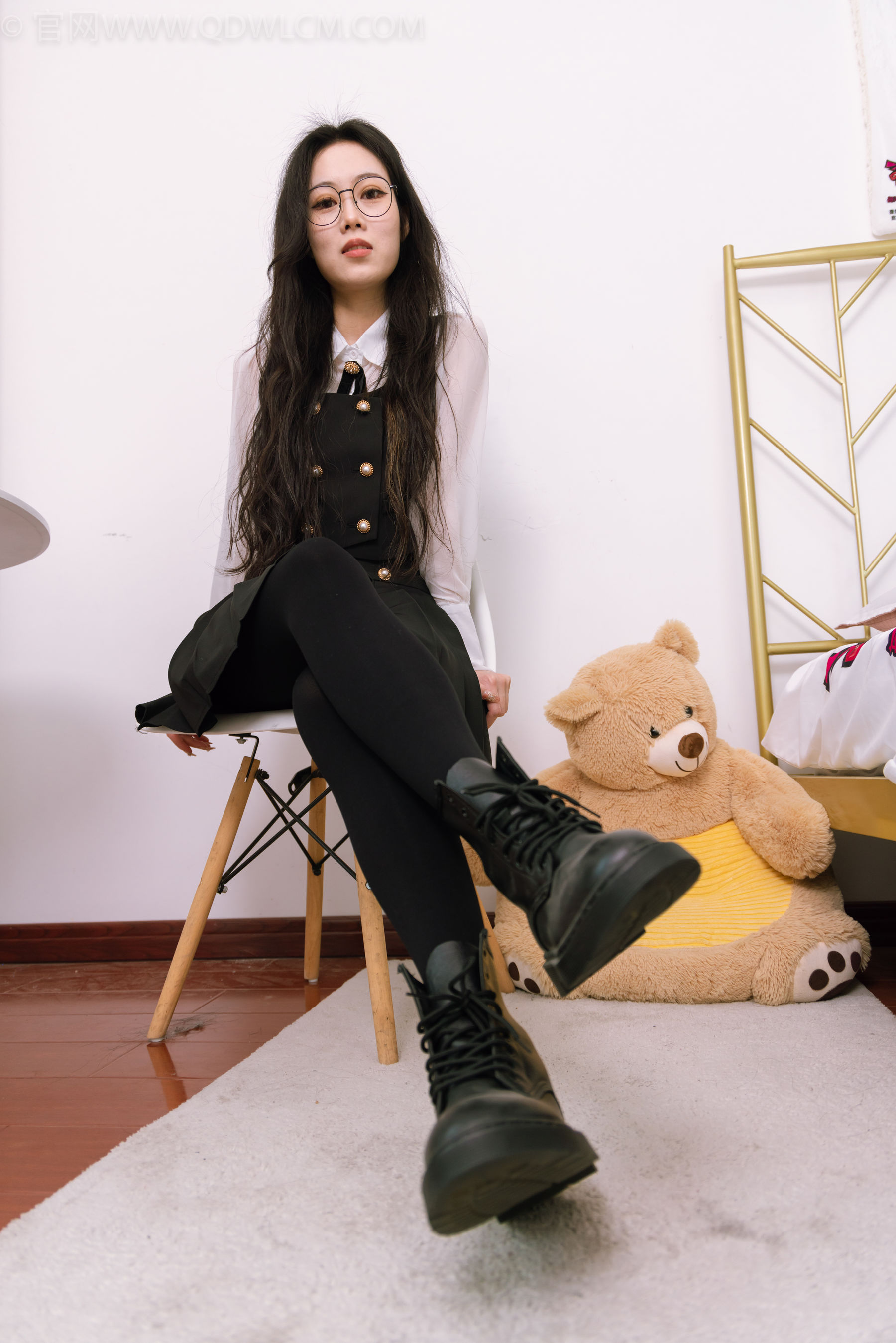 物恋传媒 No.1443 康康-兔年小红袜（159P）