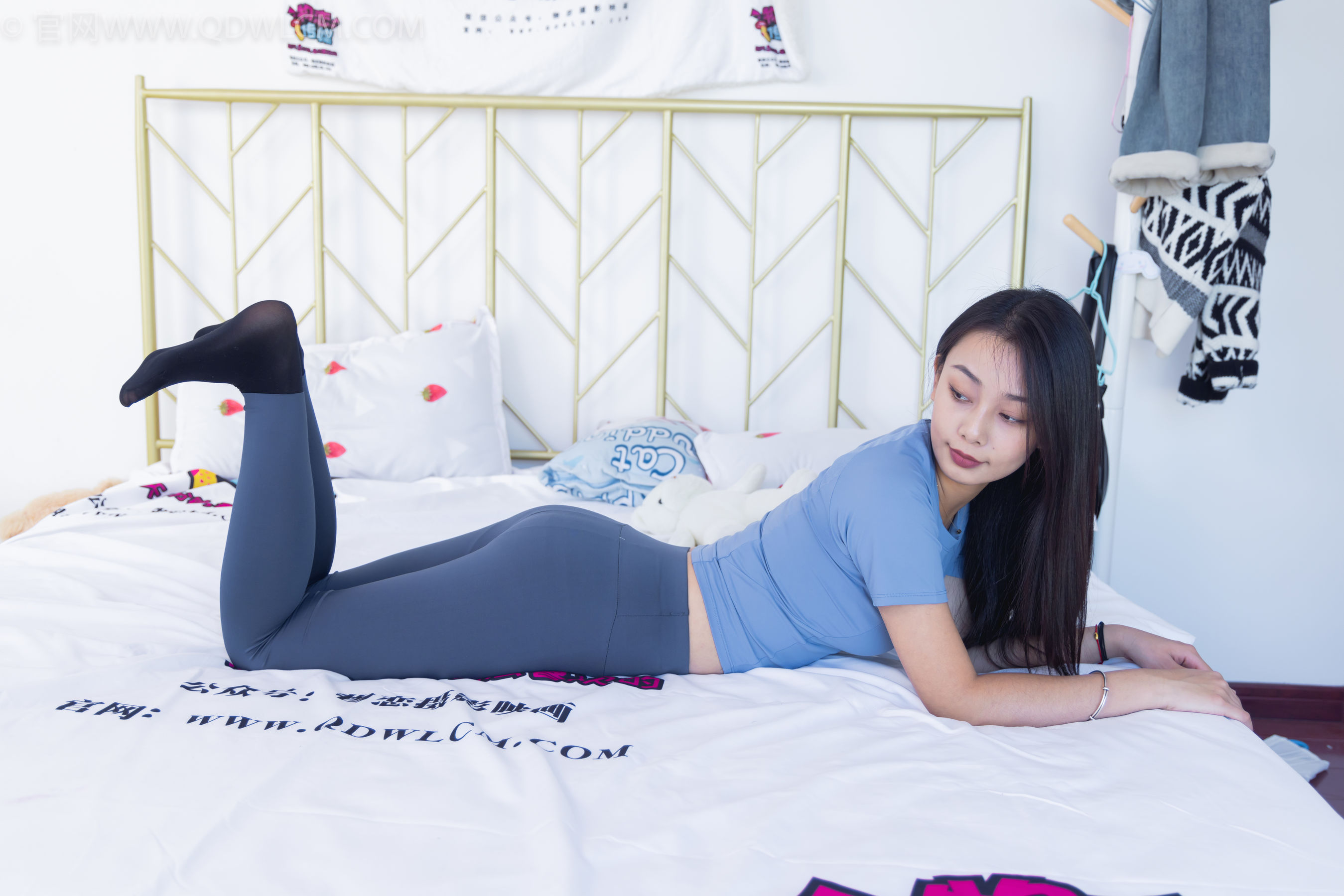 物恋传媒 No.1444 岚岚-瑜伽少女（150P）