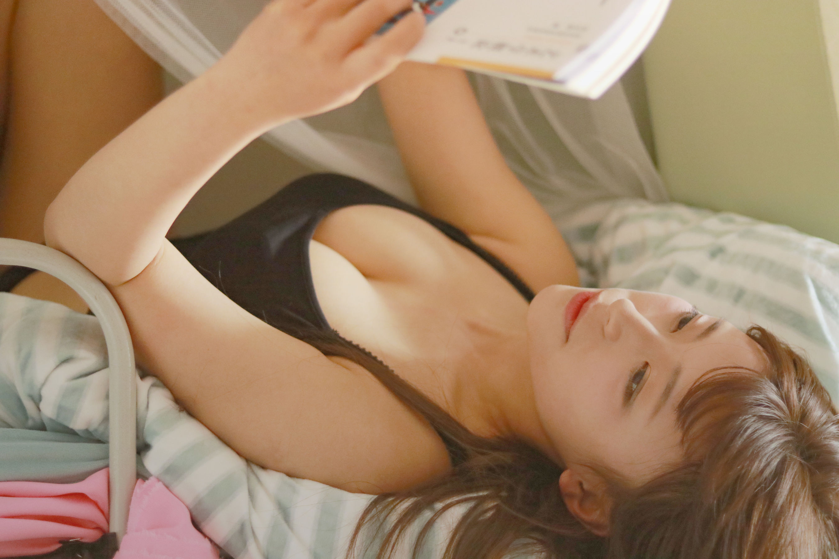 B站羊小雪写真-宿舍（10P）