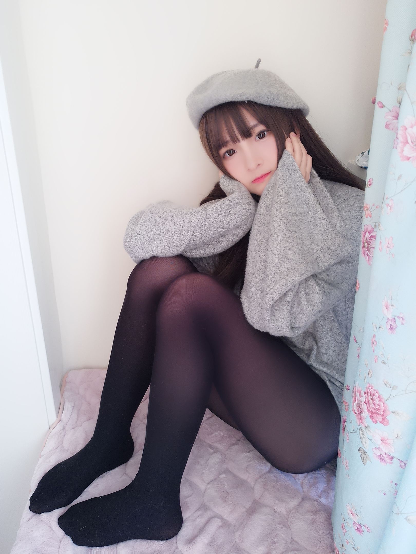 二次元美女古川kagura 鲨鱼画家（15P）