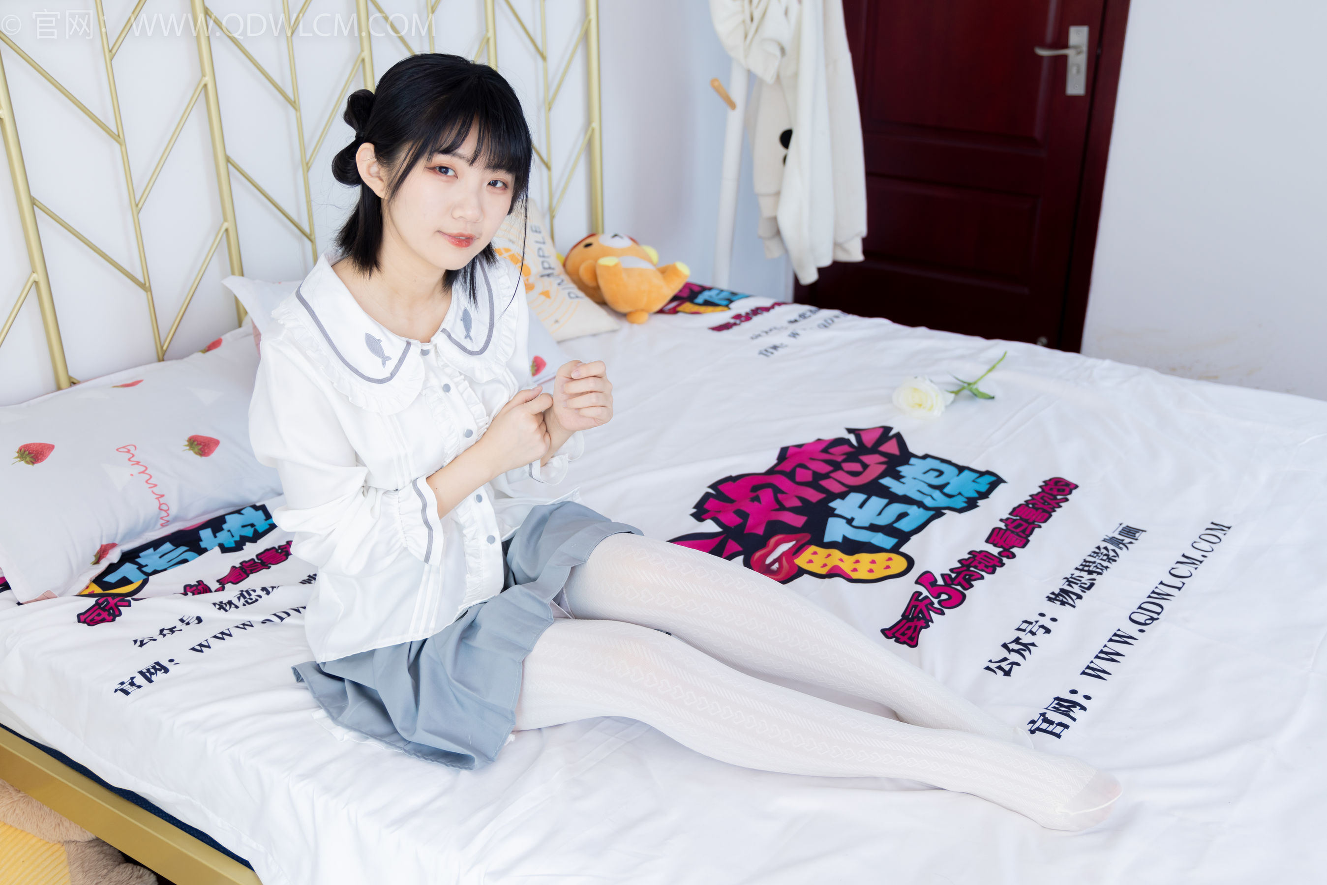 物恋传媒 No.1528 暗月-夏日葡萄（149P）