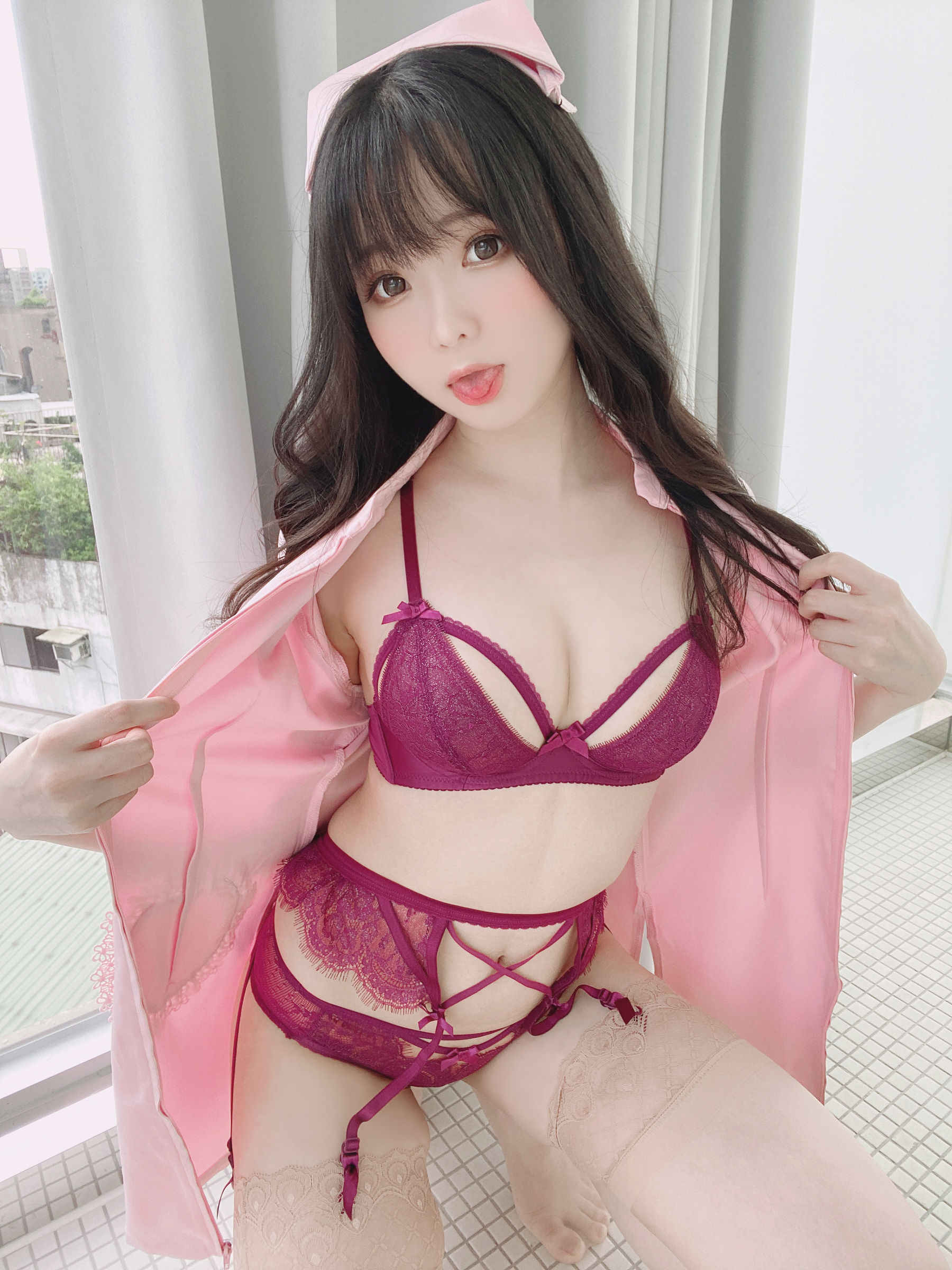 [福利COS] 微博妹纸霜月shimo - ピンクナース__（11P）