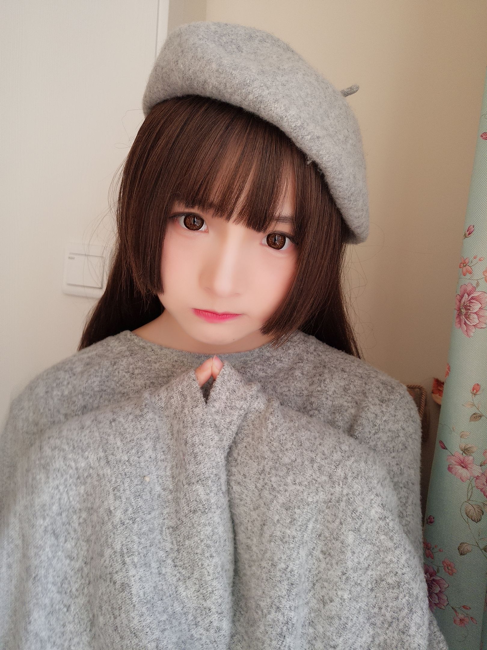 二次元美女古川kagura 鲨鱼画家（15P）