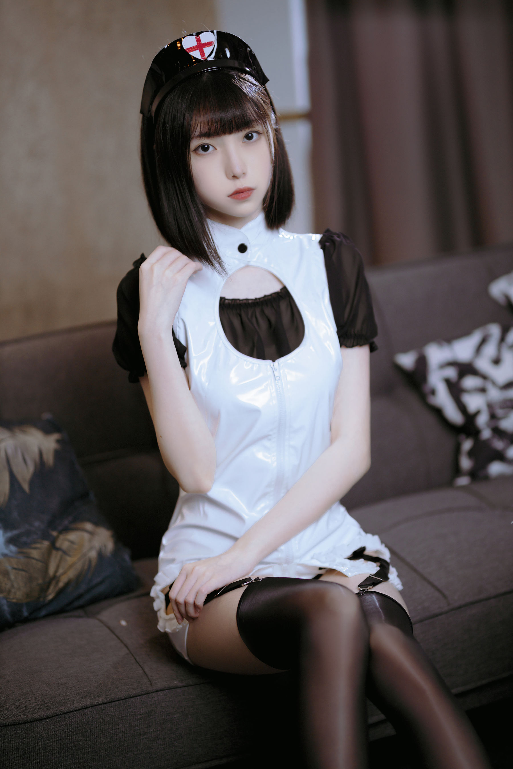 许岚 - 黑丝护士（37P）