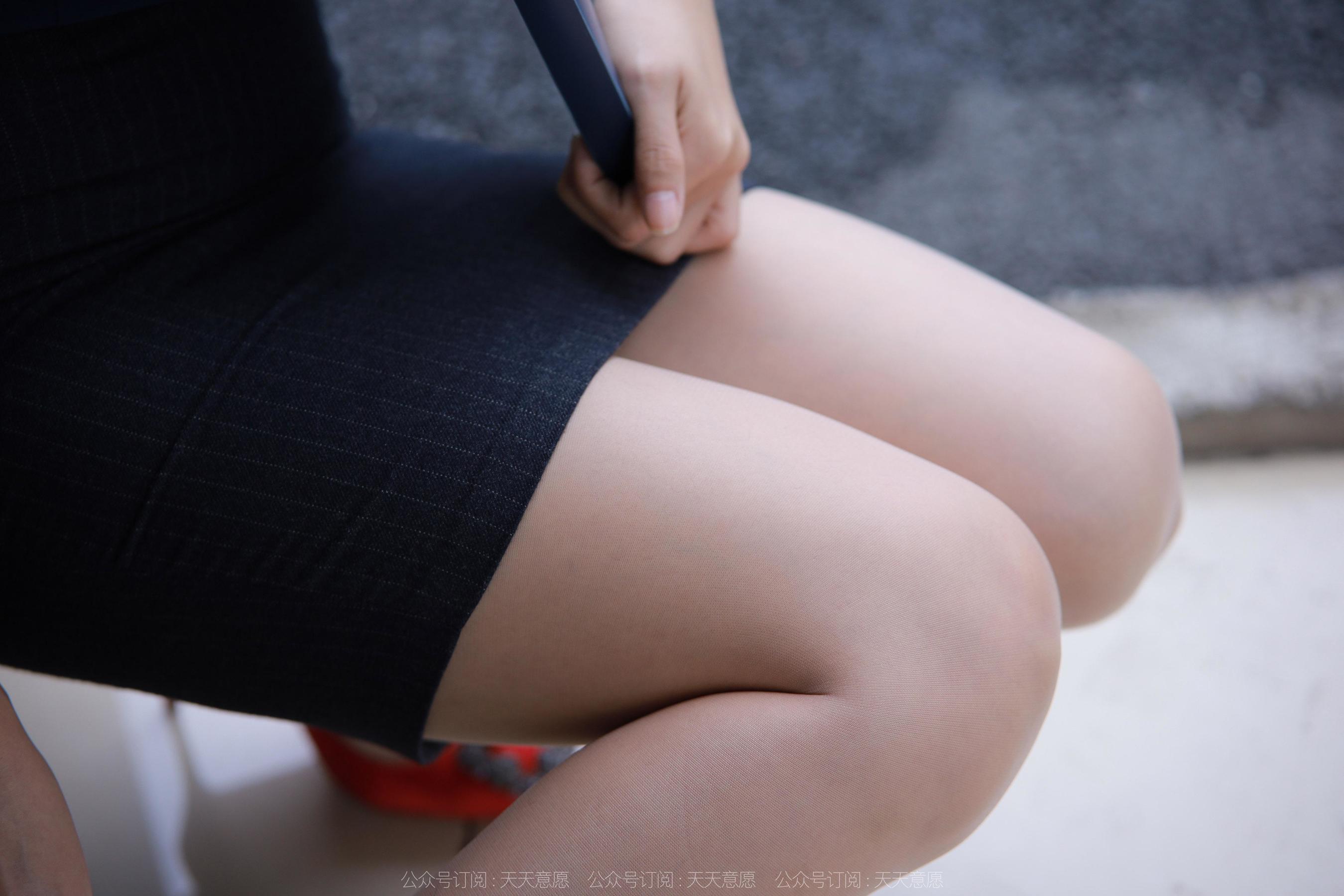 IESS异思趣向 - 模特：小宝 《都市女白领》（87P）