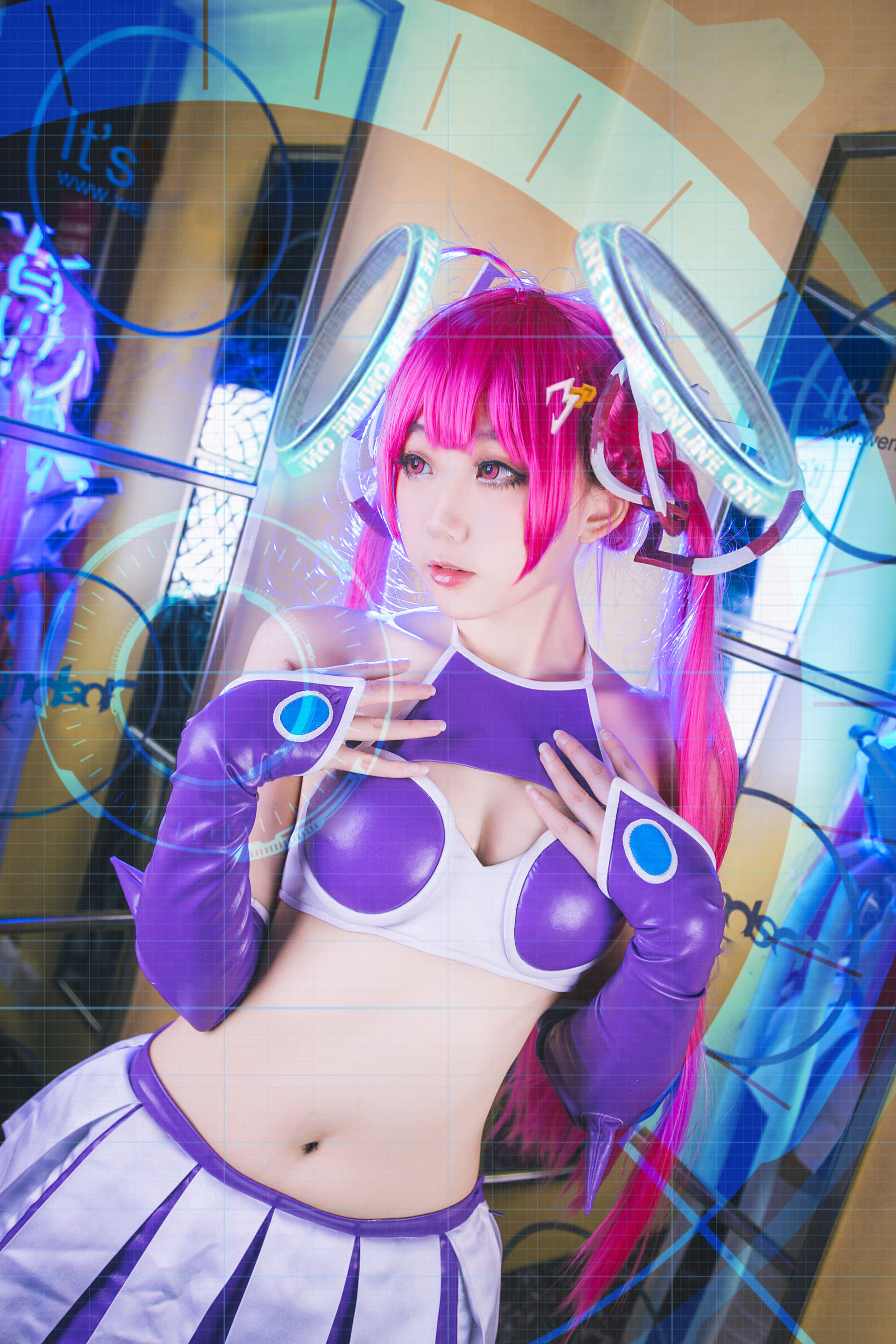 [福利COS] 动漫博主浅野菌子 - 300英雄 300娘（9P）