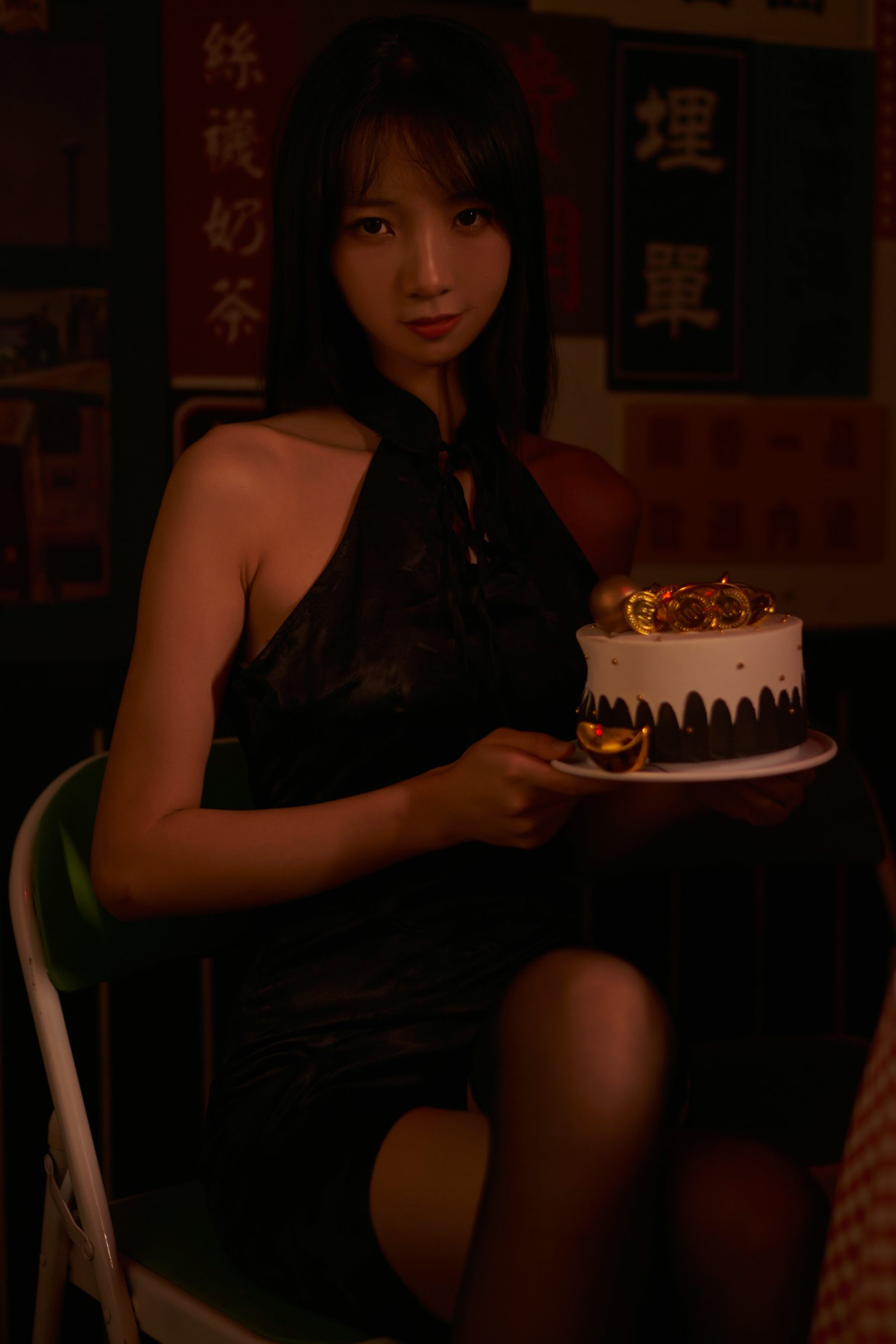 清纯妹子西瓜 - 神秘人密室（95P）