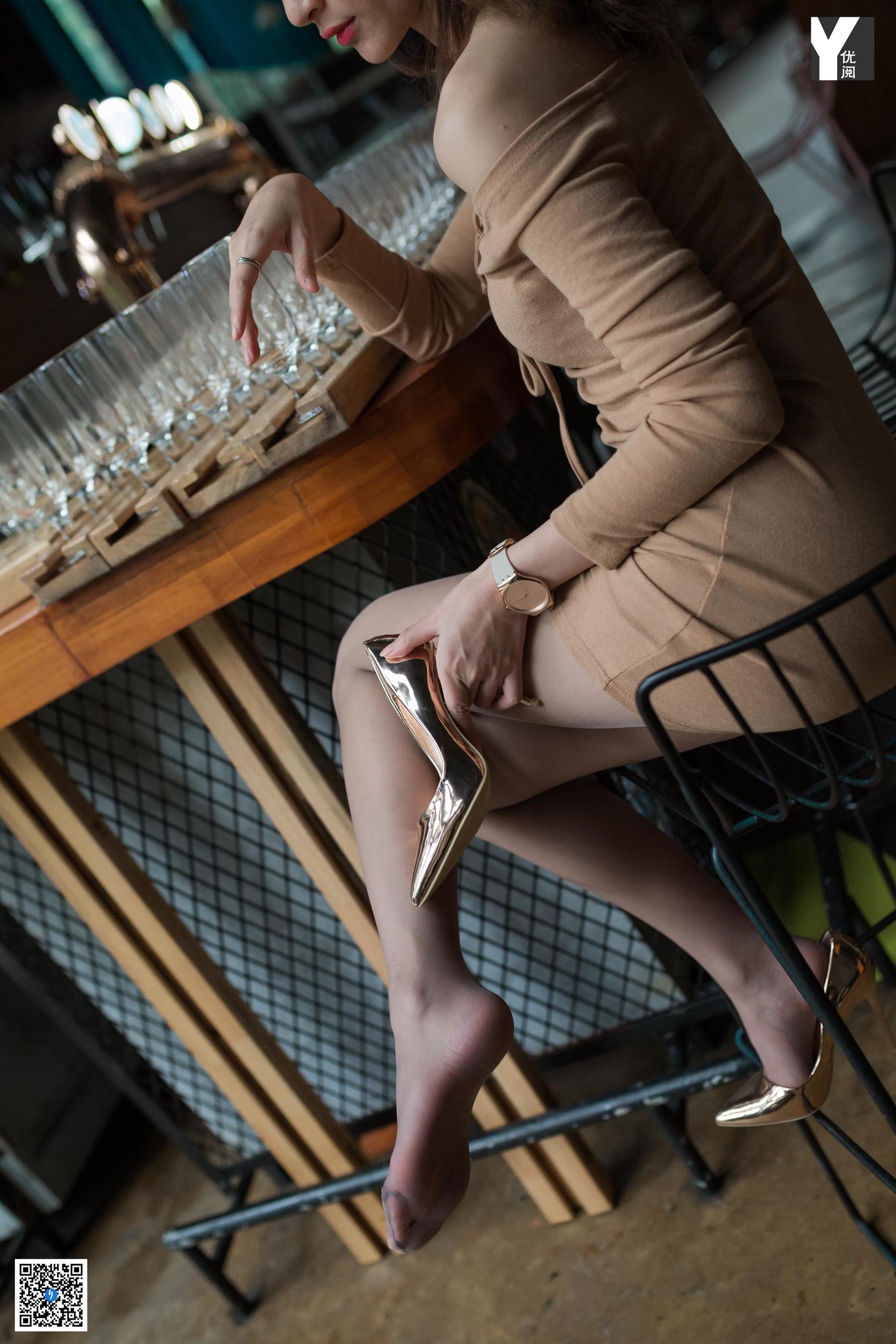 [IESS异思趣向] 模特：秋秋《职业性感选手》（95P）