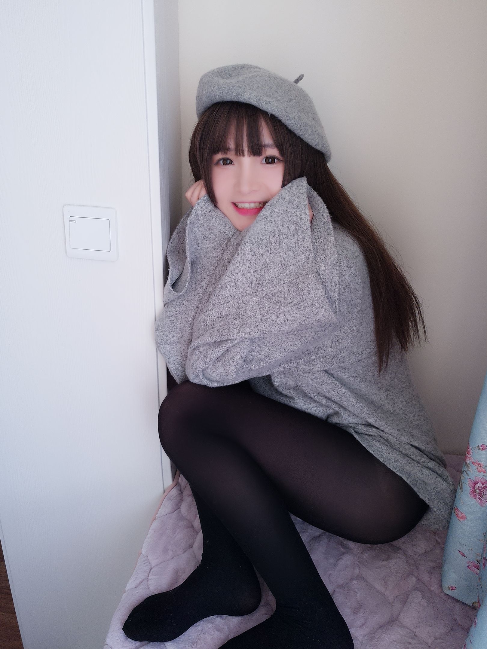 二次元美女古川kagura 鲨鱼画家（15P）