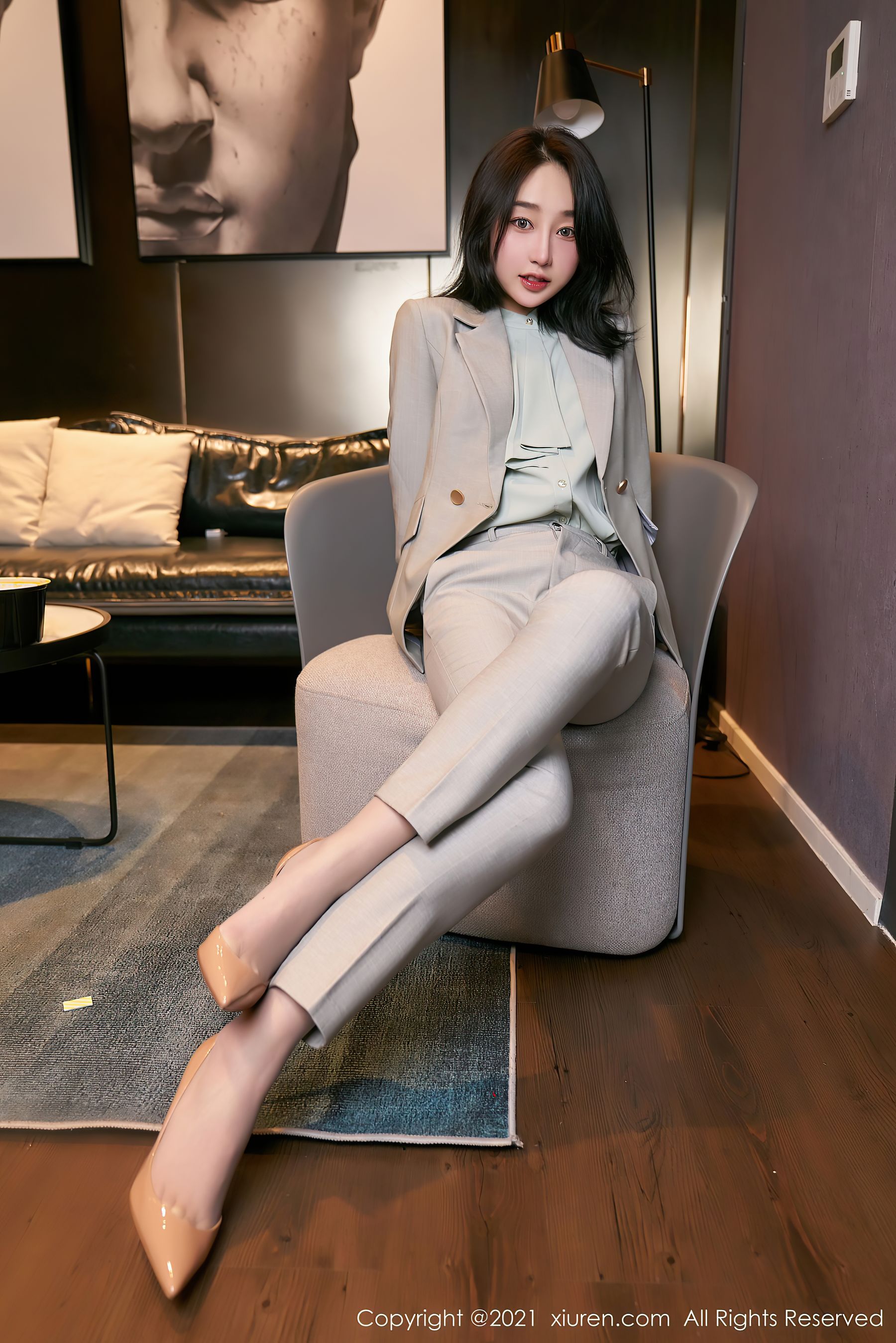 [秀人XIUREN] No.3009 九月生_（100P）