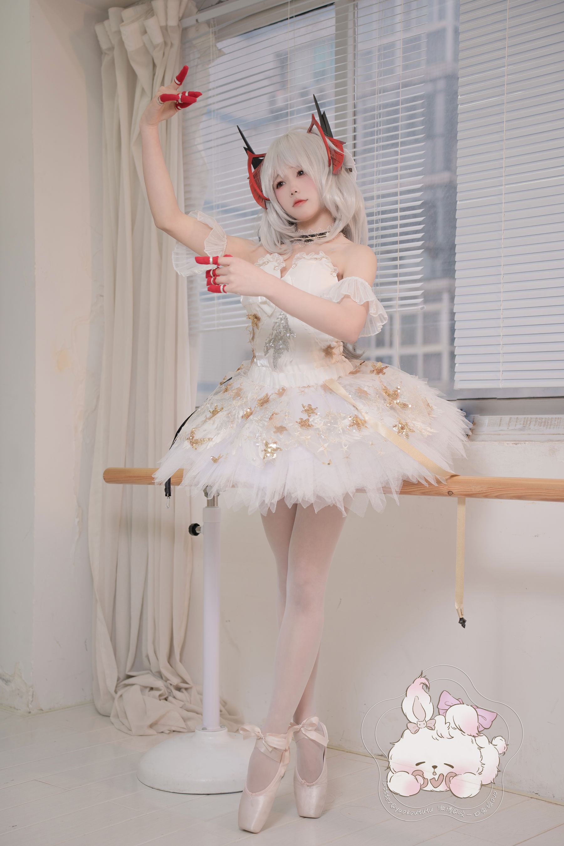 咬一口兔娘 - 天鹅之舞（33P）