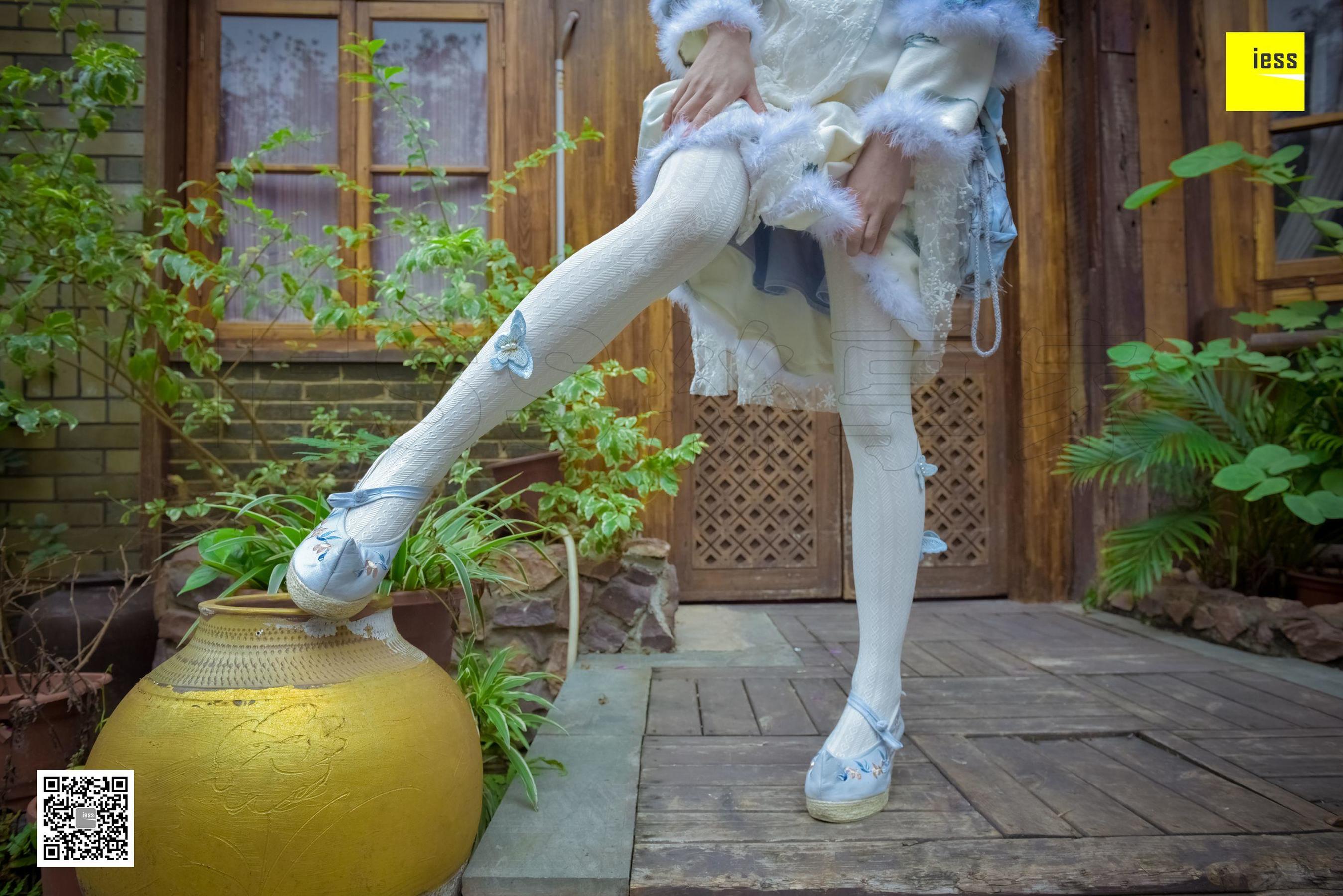 丝享家122 木木 《汉服绣花鞋白色袜》[IESS异思趣向]（96P）