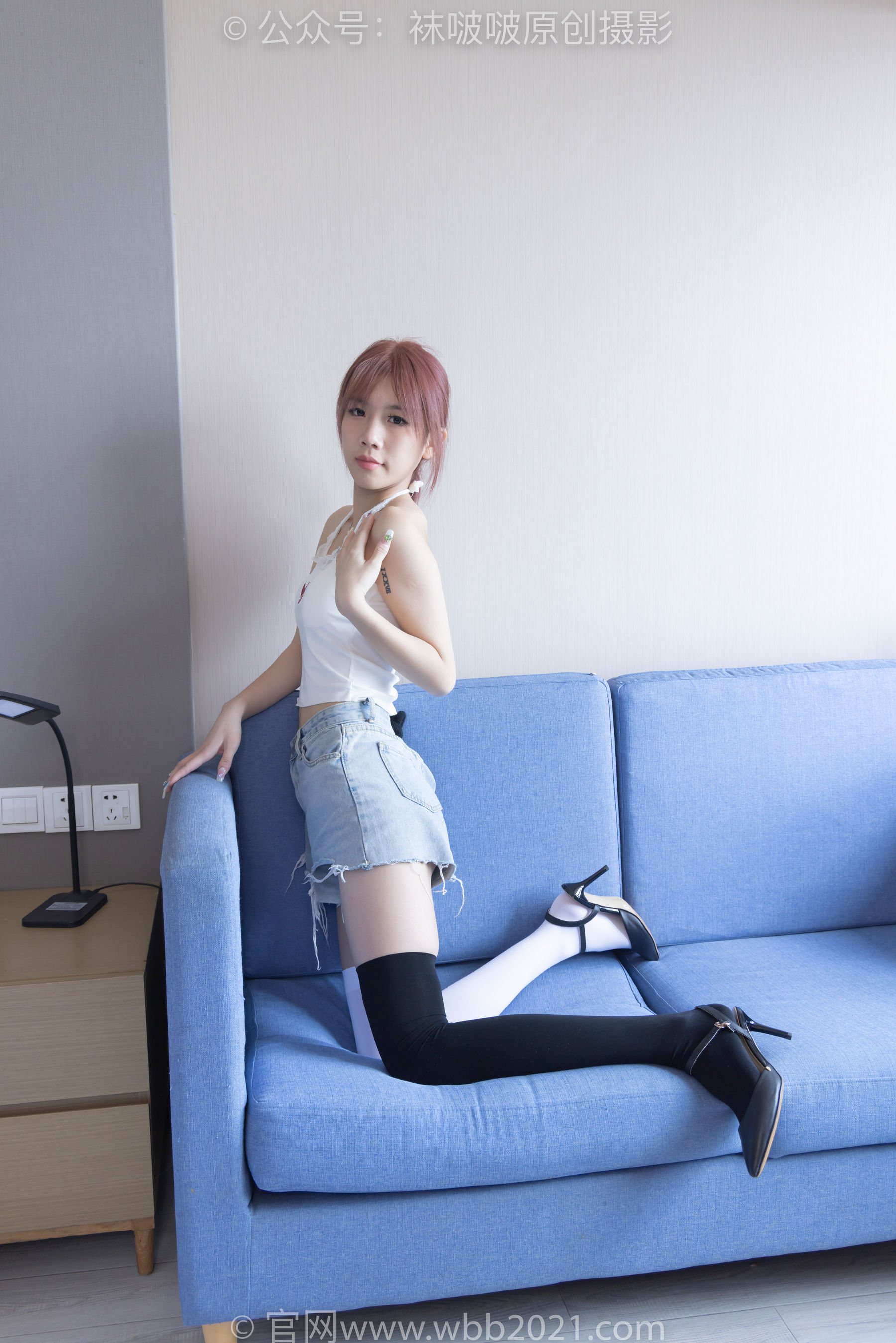 BoBoSocks袜啵啵 No.264 果冻 -高跟鞋、贝壳头板鞋、黑丝大腿袜、白丝大腿袜（179P）