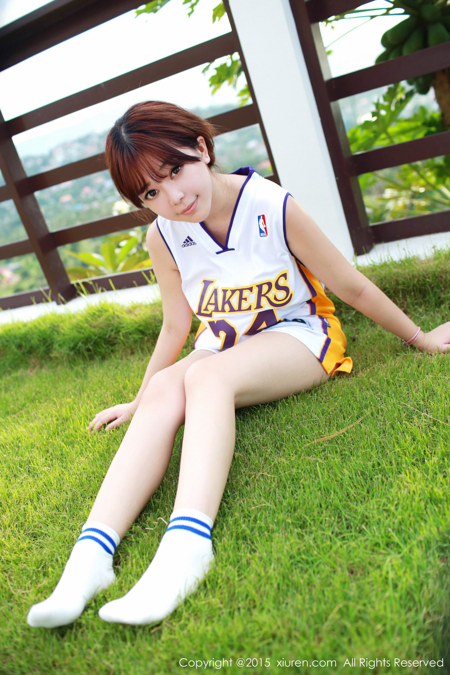 刘飞儿Faye《科比篮球服+布条内衣》 [秀人网XiuRen] No.452（62P）