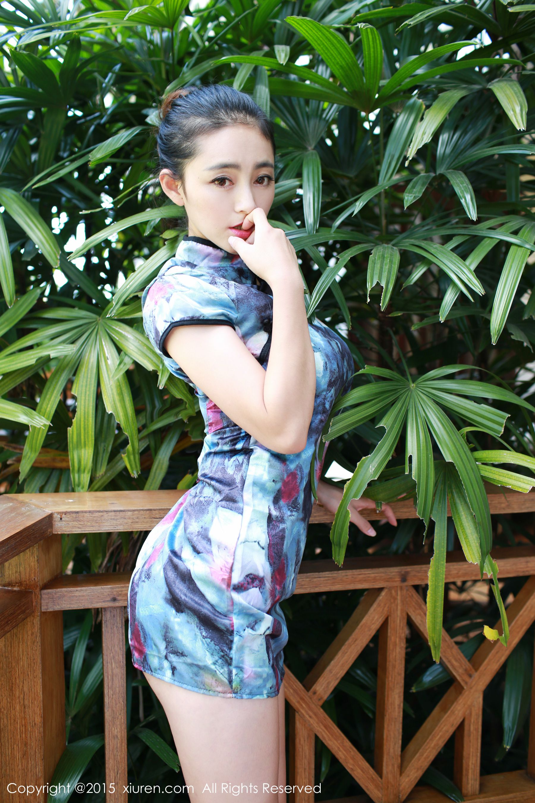 夏茉GIGI《旗袍+白色蕾丝吊袜装》 [秀人网XiuRen] No.393（73P）