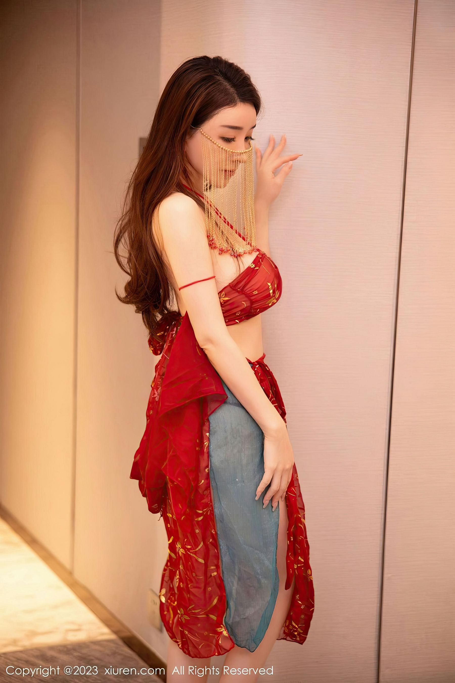 [秀人XiuRen] 2023.03.14 No.6412 雨儿（64P）-写真套图网