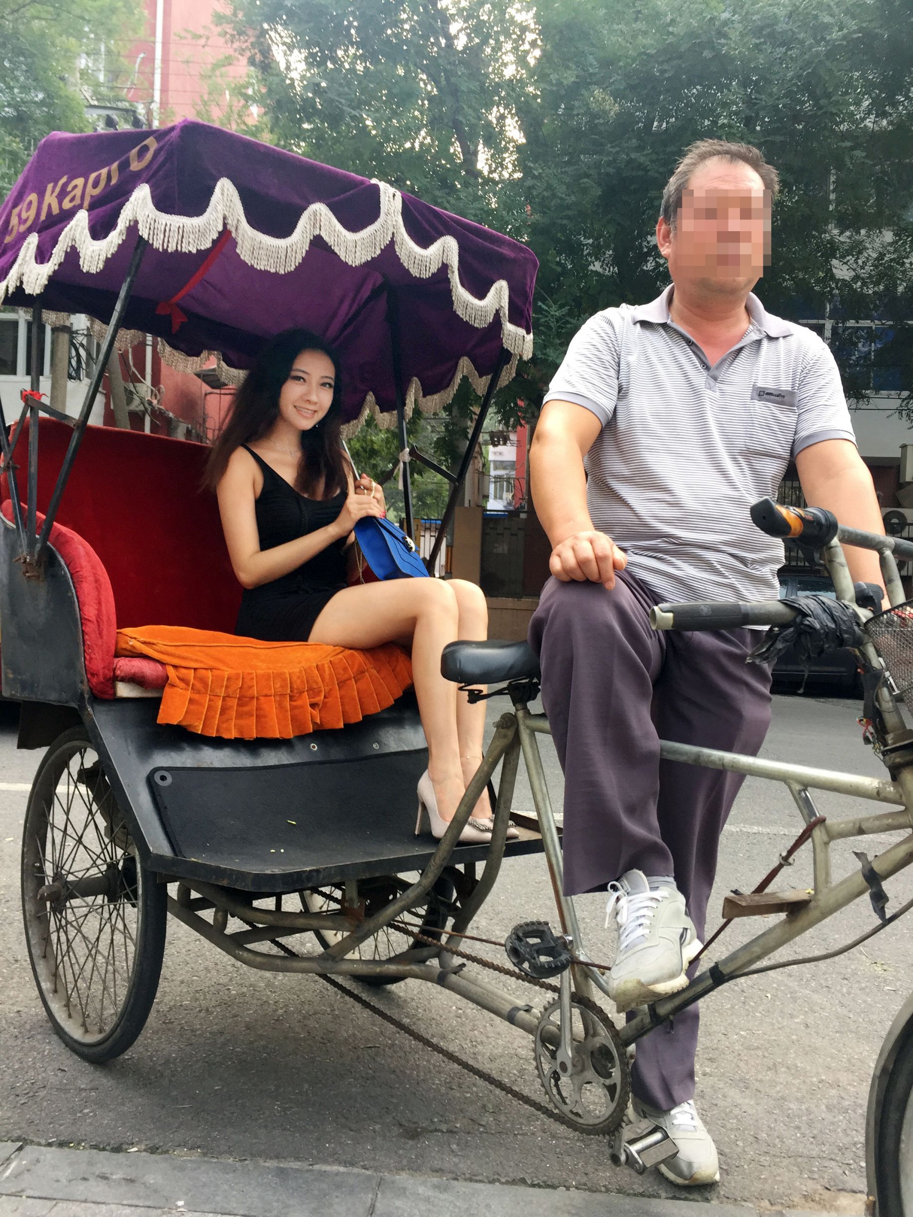 松果儿《艺术系硕士、网红界女神》 [推女郎TuiGirl] No.058（34P）