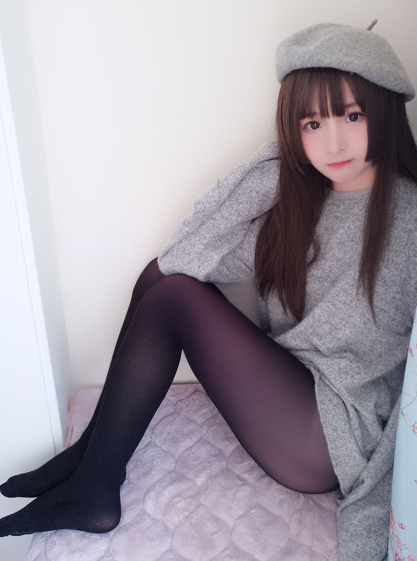 二次元美女古川kagura 鲨鱼画家（15P）