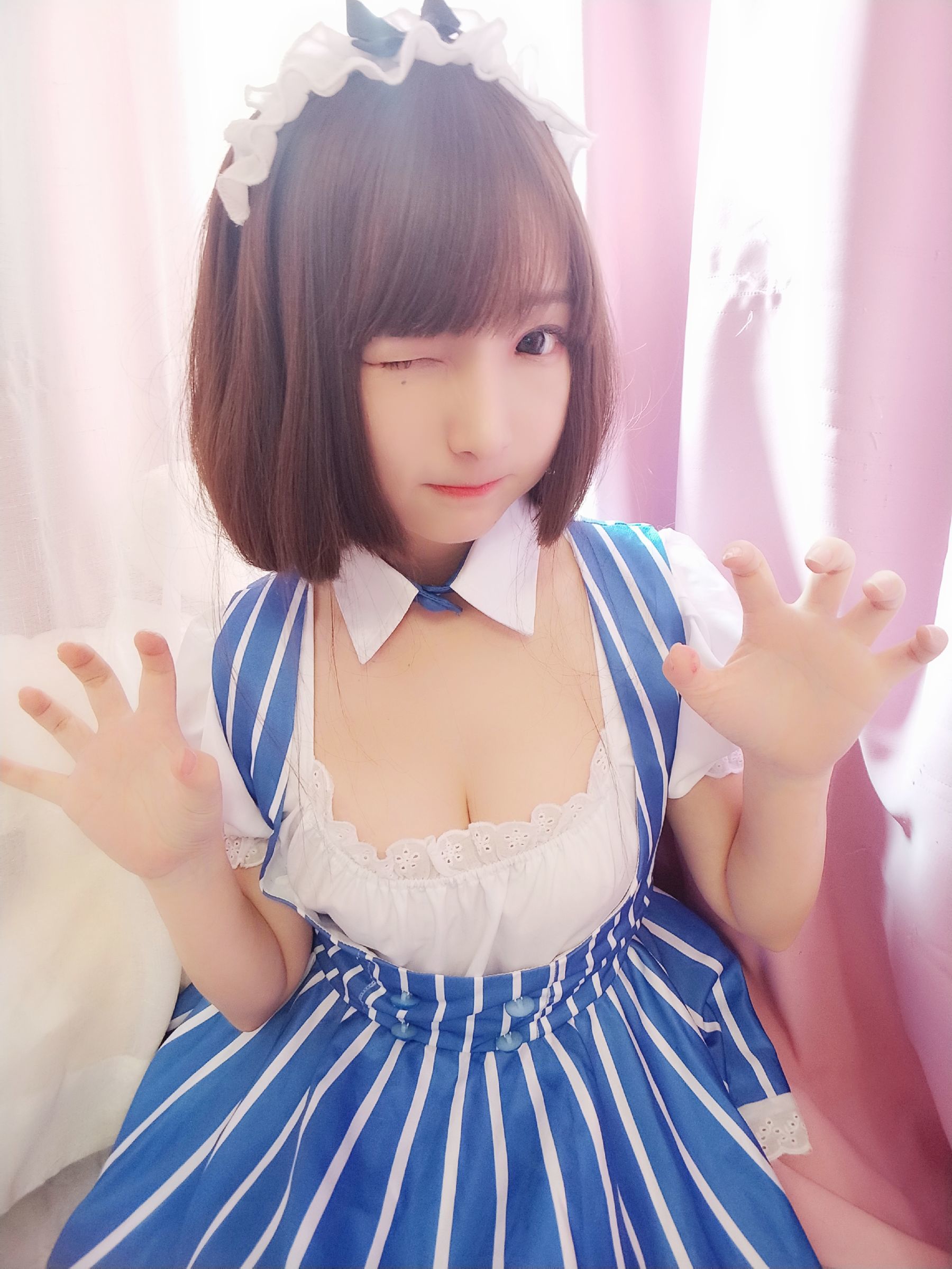 二次元美女古川kagura 加藤惠女仆（17P）