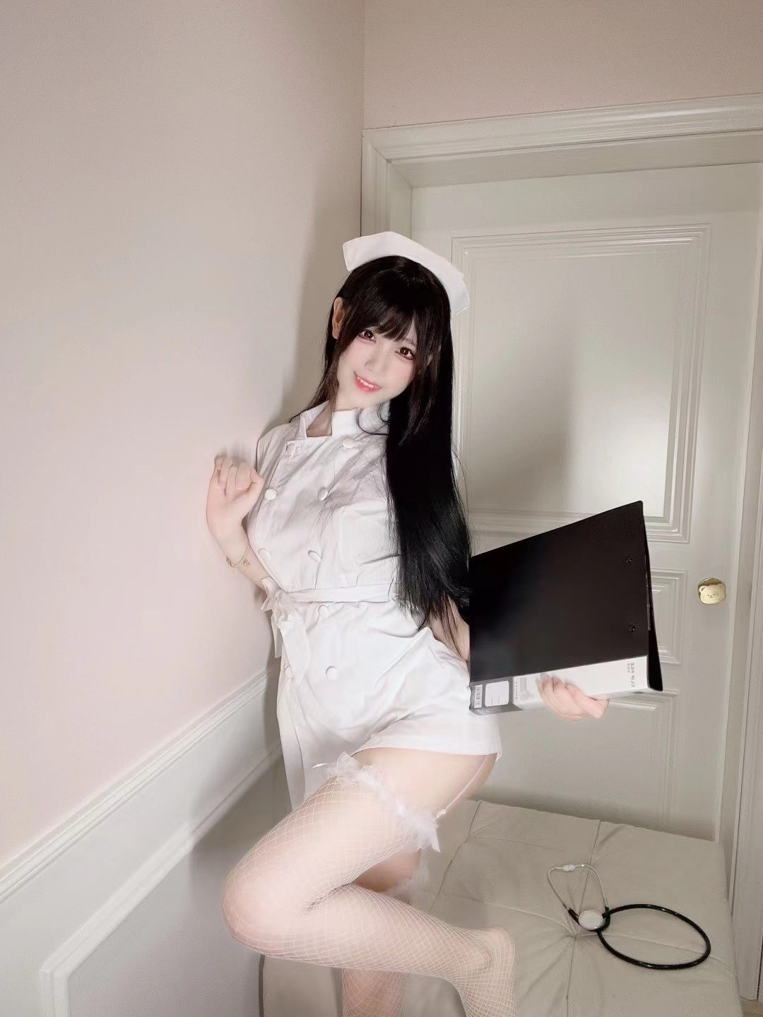 B站十万口草莓粥粥舰长 P3（63P）