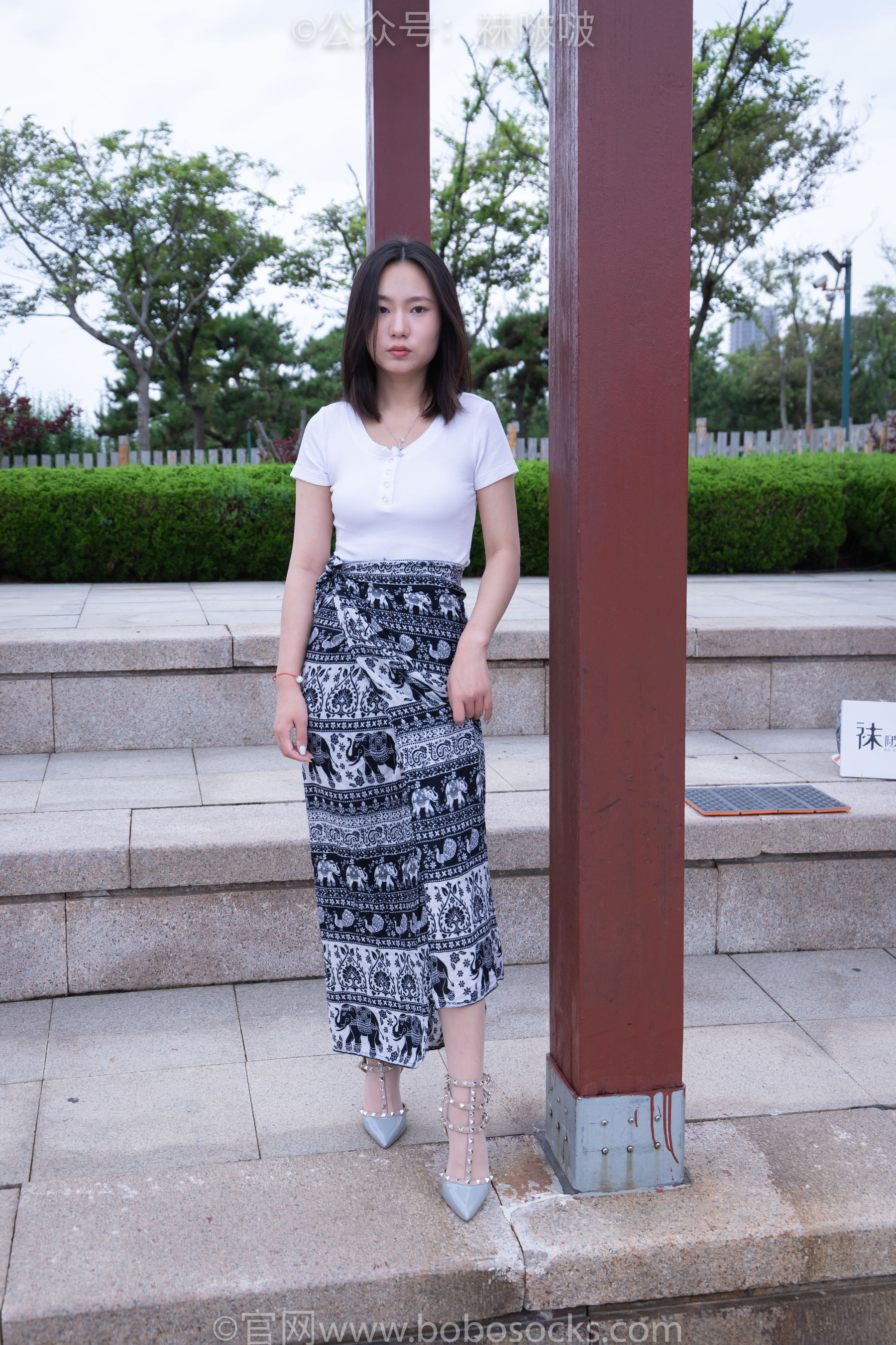 BoBoSocks袜啵啵 No.014 思思-华伦天奴高跟鞋、肉丝（139P）