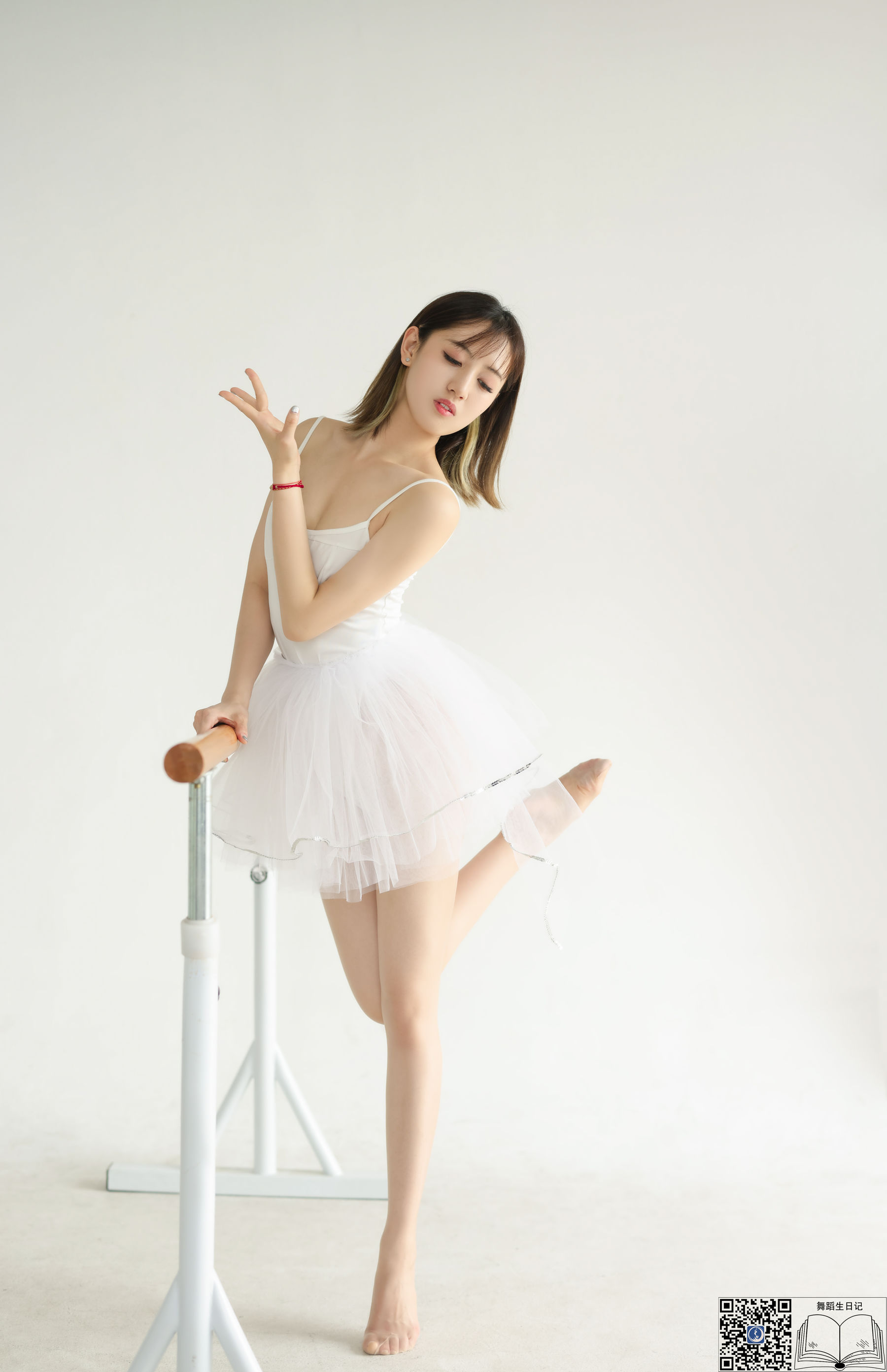 [GALLI嘉丽]舞蹈生日记 057 欣美3（53P）