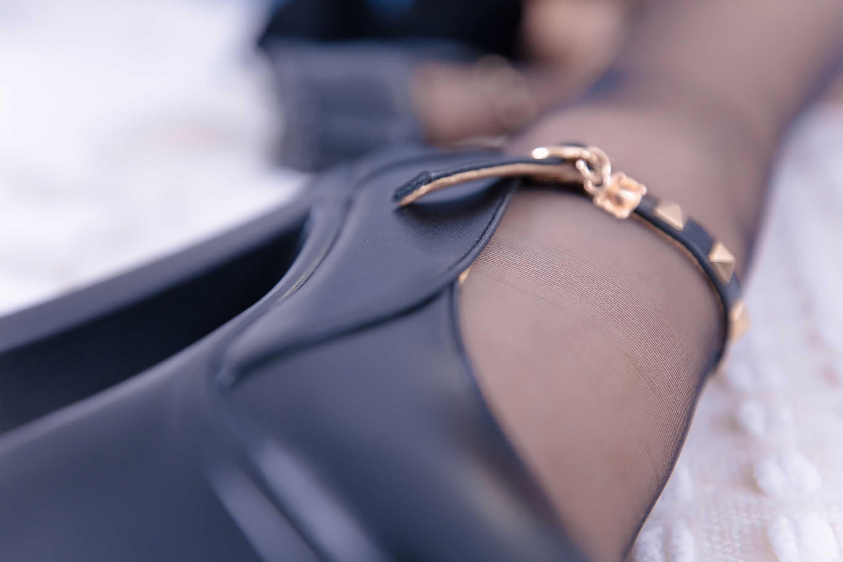 [福利COS] 萝莉神楽板真冬之夜色撩人（75P）