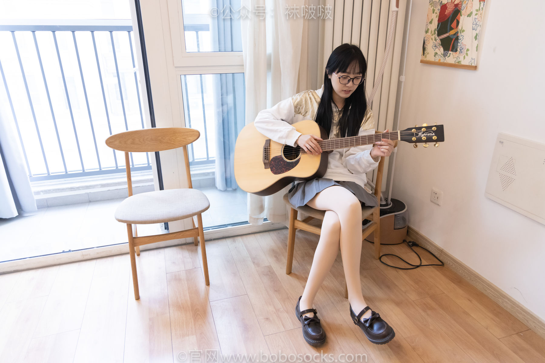 BoBoSocks袜啵啵 No.047 稚予-皮鞋、厚肉丝（131P）