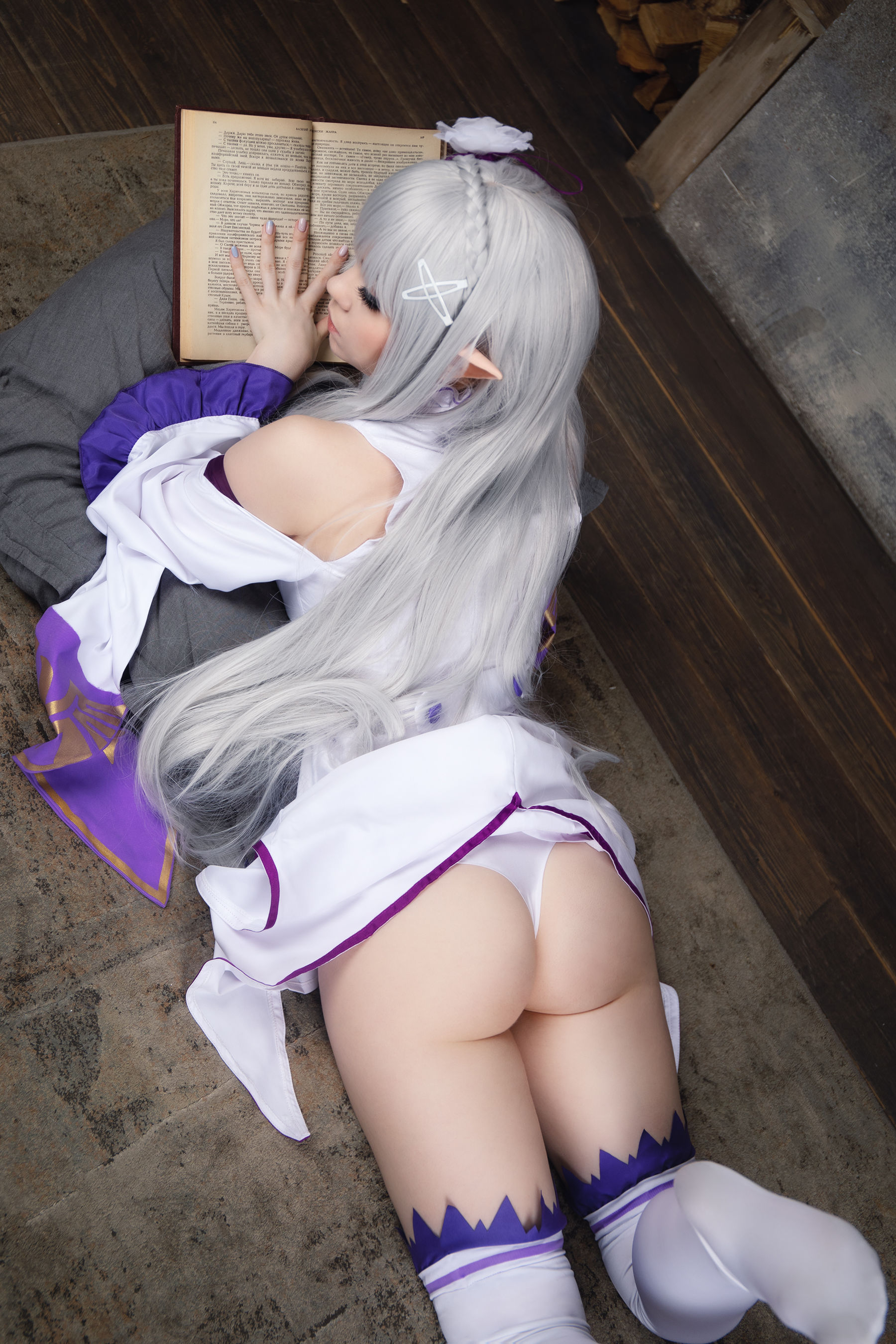 Caticornplay - Emilia（38P）