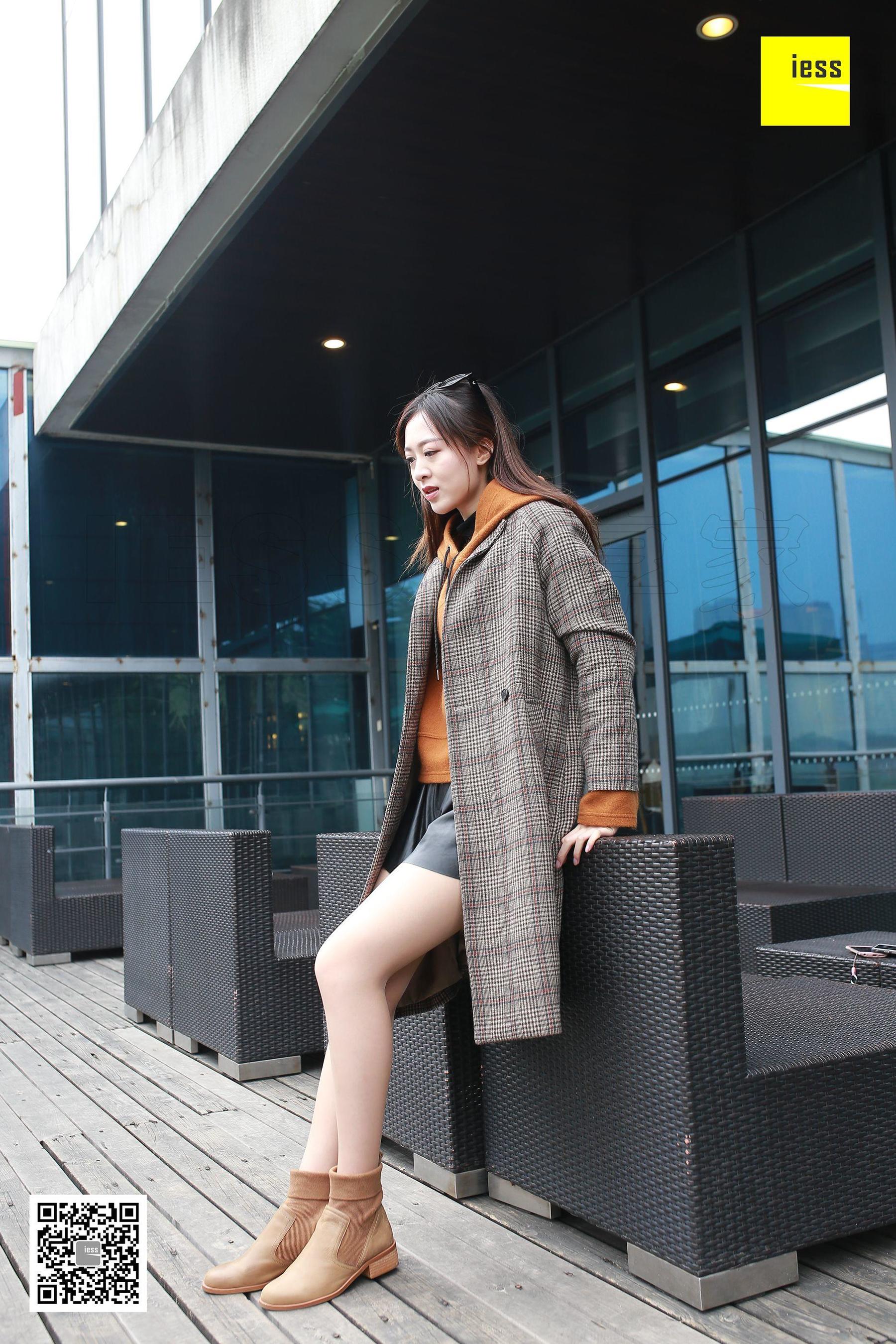 紫紫《霸气短靴肉丝》[异思趣向IESS] 丝享家168（99P）