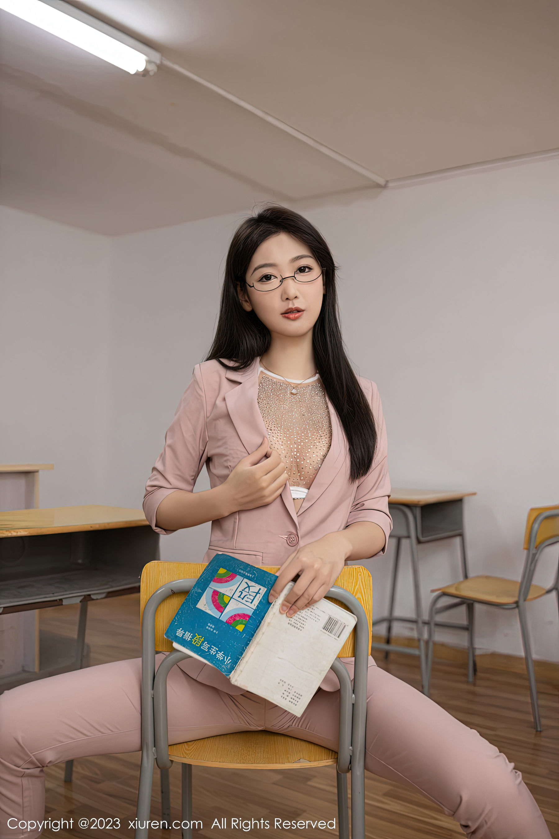 [秀人XiuRen] 2023.01.28 No.6179 唐安琪（82P）