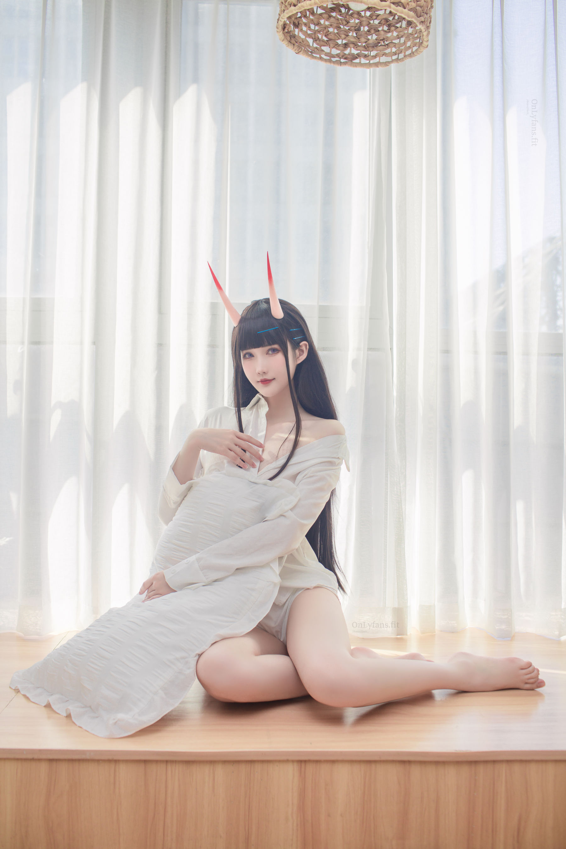 [福利COS] 花兮_honoka - 能代 宁静的六叠间（18P）