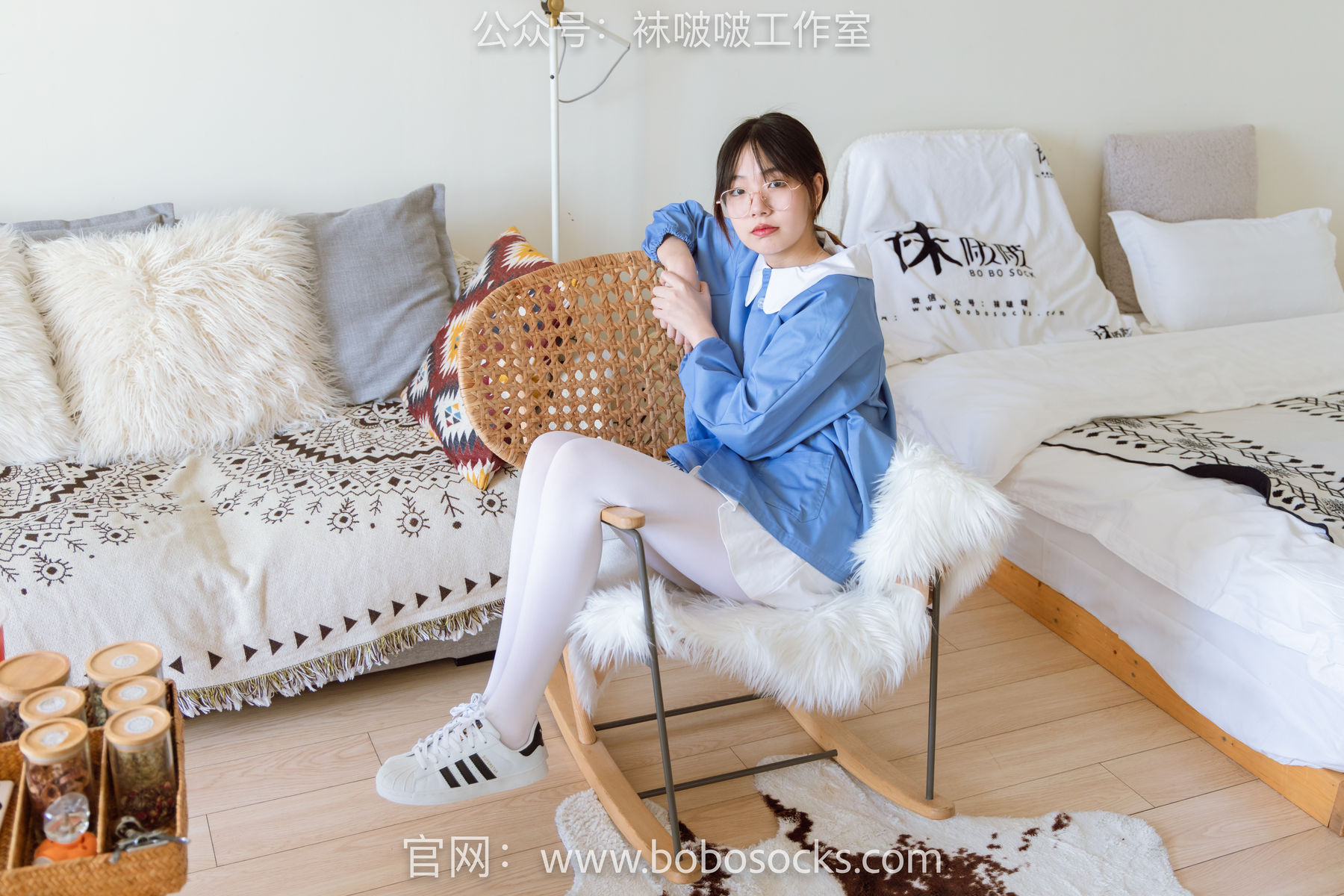 BoBoSocks袜啵啵 No.093 小甜豆-贝壳头、厚白丝（132P）-爱变色