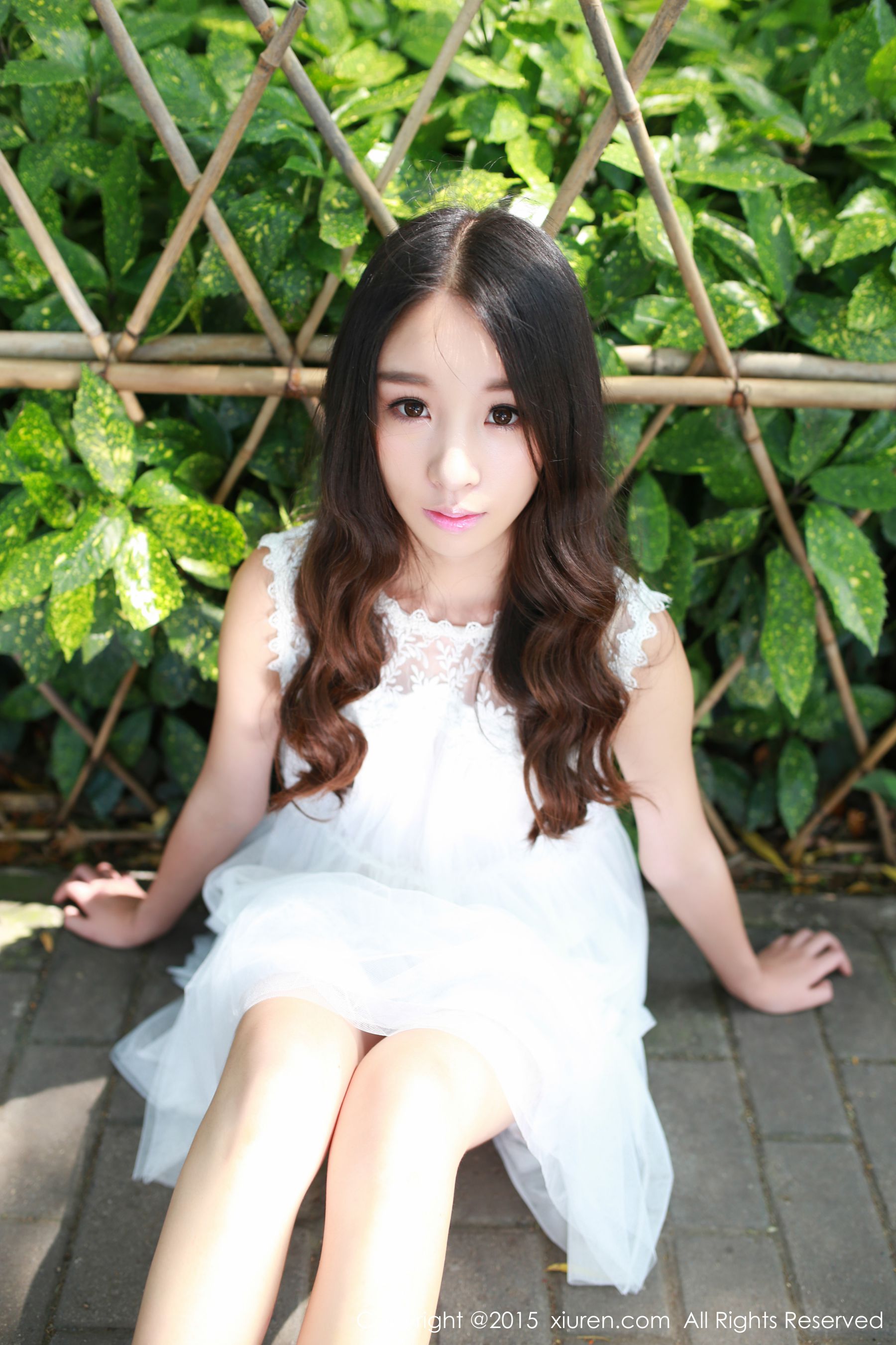 梓萱Crystal《小清新外拍~ 野外露出》 [秀人网XiuRen] No.371（44P）