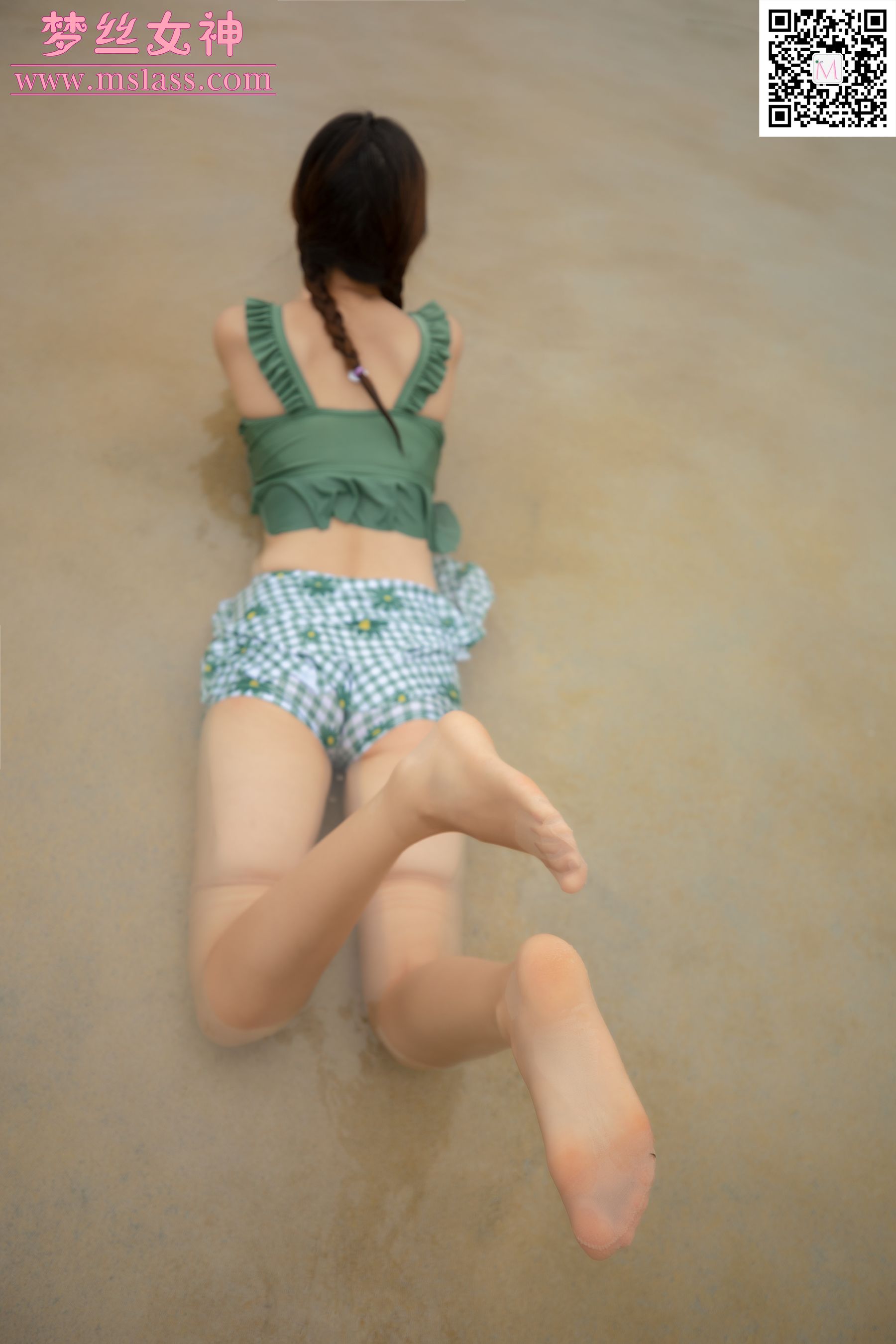 [梦丝女神MSLASS]  玥玥 泳池派对（61P）