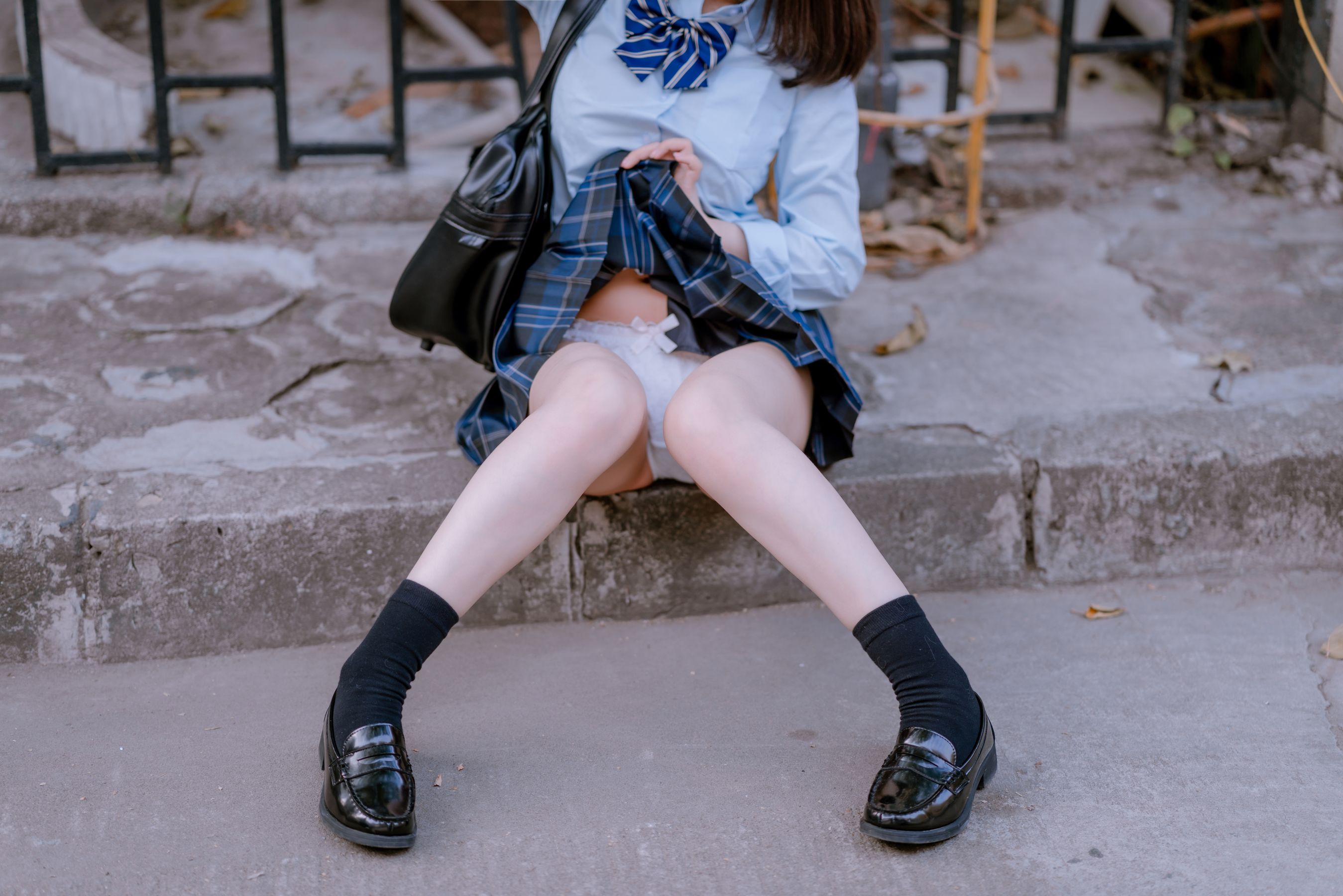 [福利COS] 桜井宁宁 - JK之居家（65P）