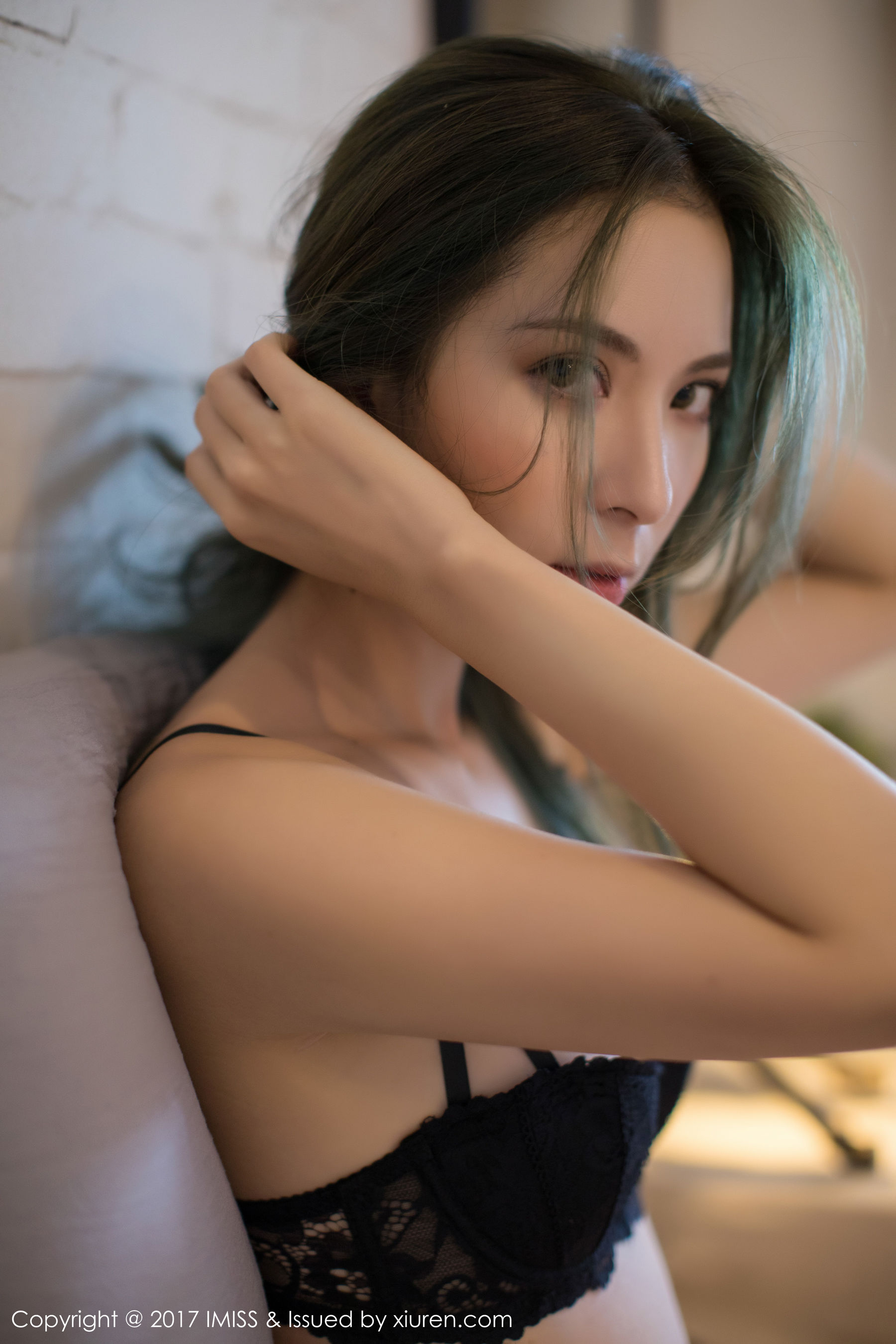 陈良玲carry《欧美范气质美女》 [爱蜜社IMiss] VOL.198（53P）