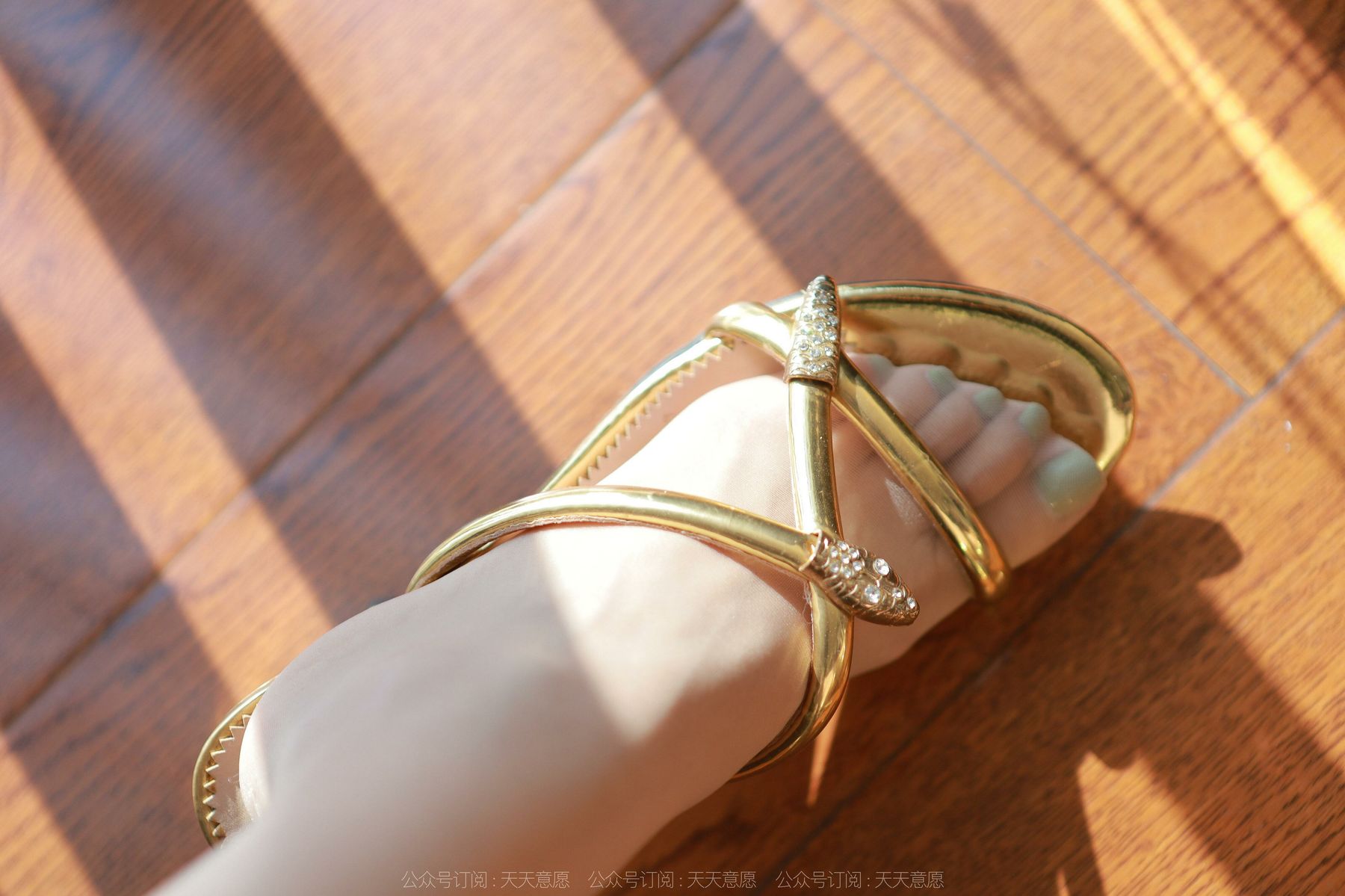 IESS异思趣向 - 模特：美子 《夏日炎炎》（81P）