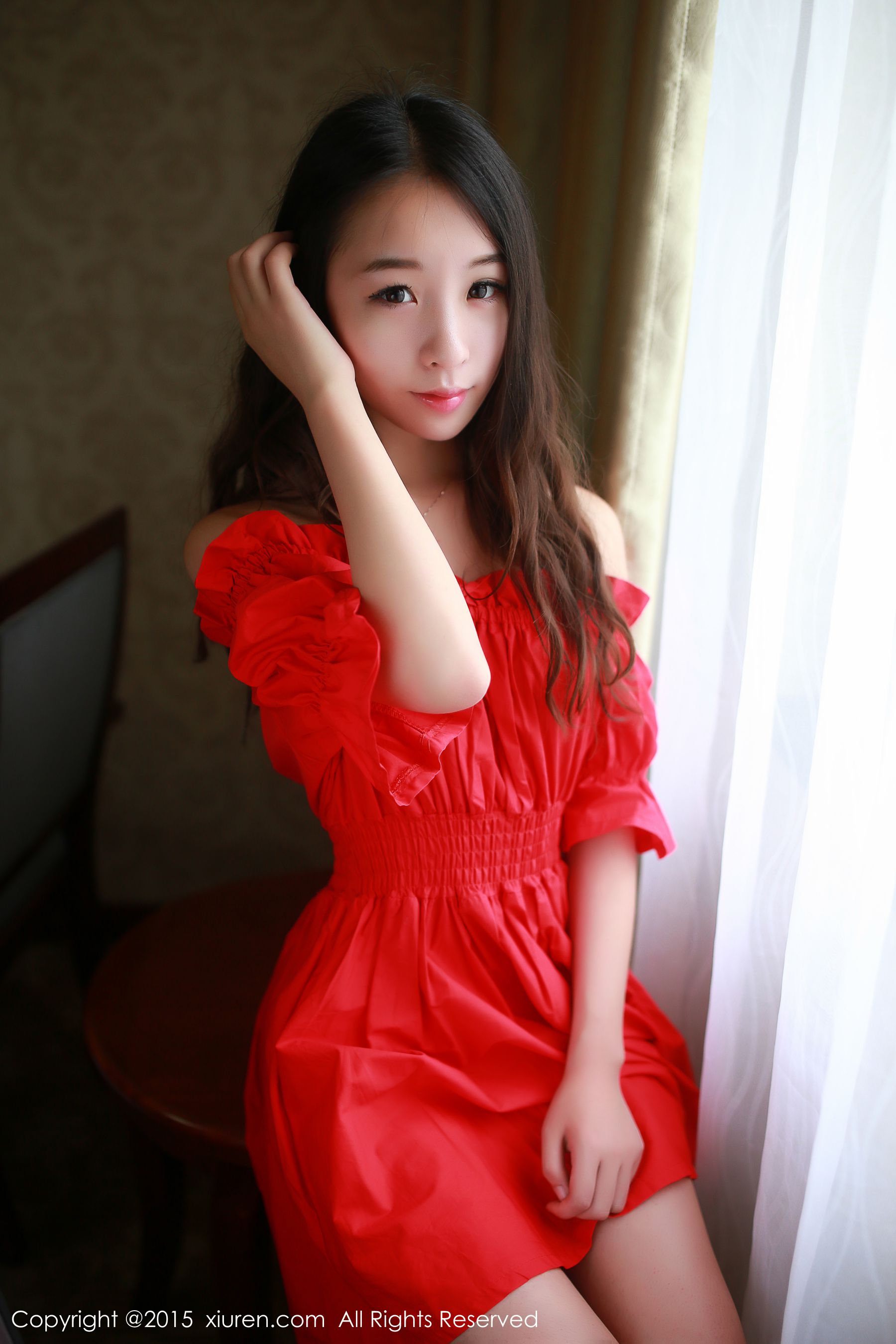 梓萱Crystal《连衣裙+热裤+网袜制服》 [秀人网XiuRen] No.347（60P）